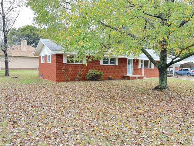 606 W Center Street  Bald Knob, AR