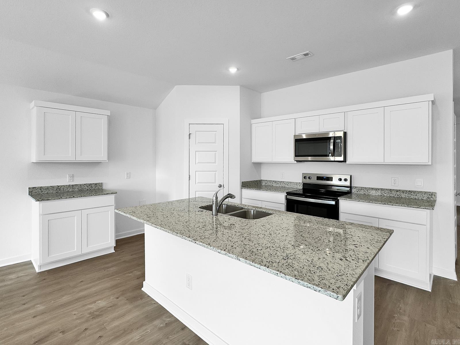 1515 Ridgefield  Searcy, AR