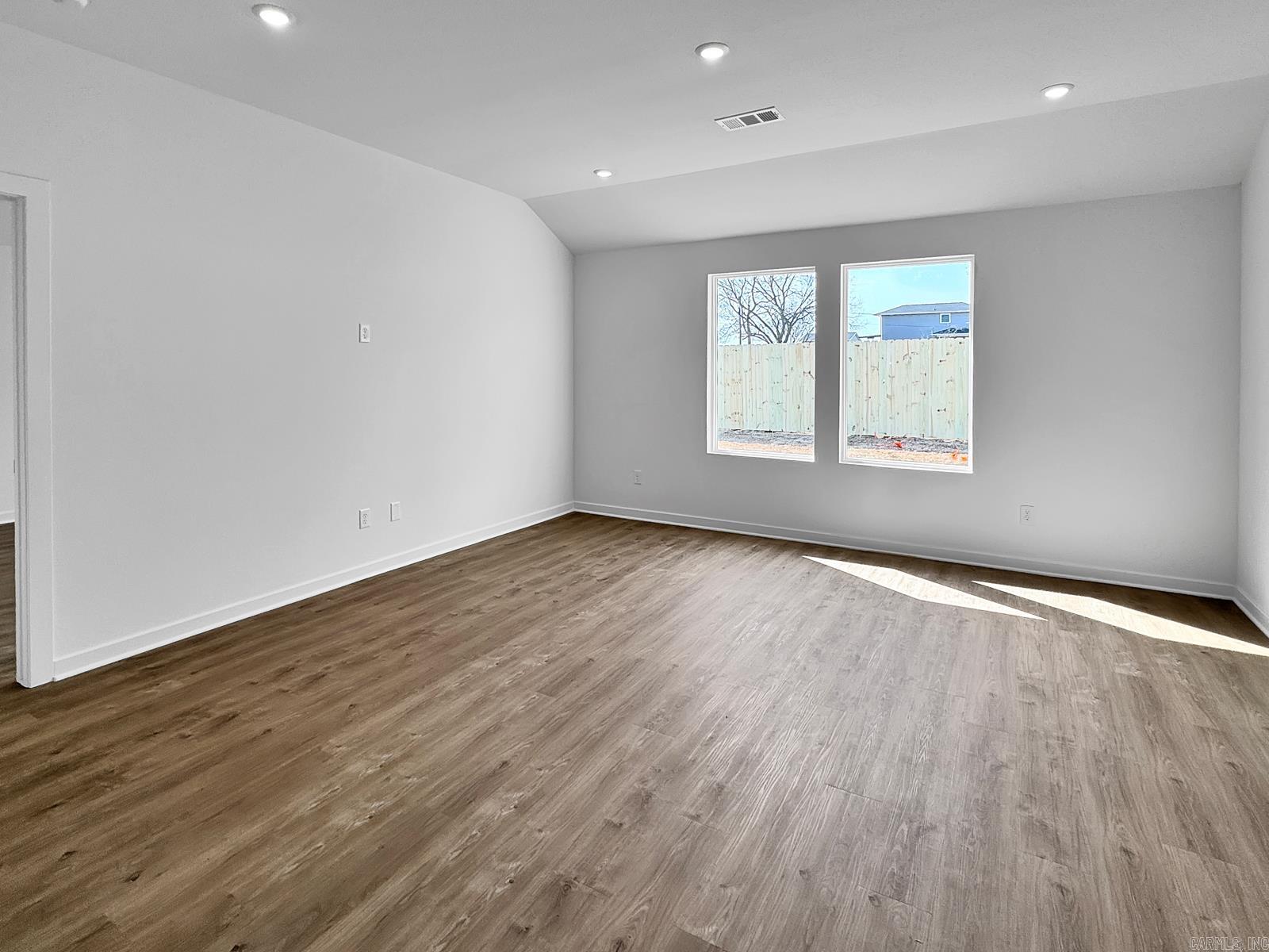 1515 Ridgefield  Searcy, AR