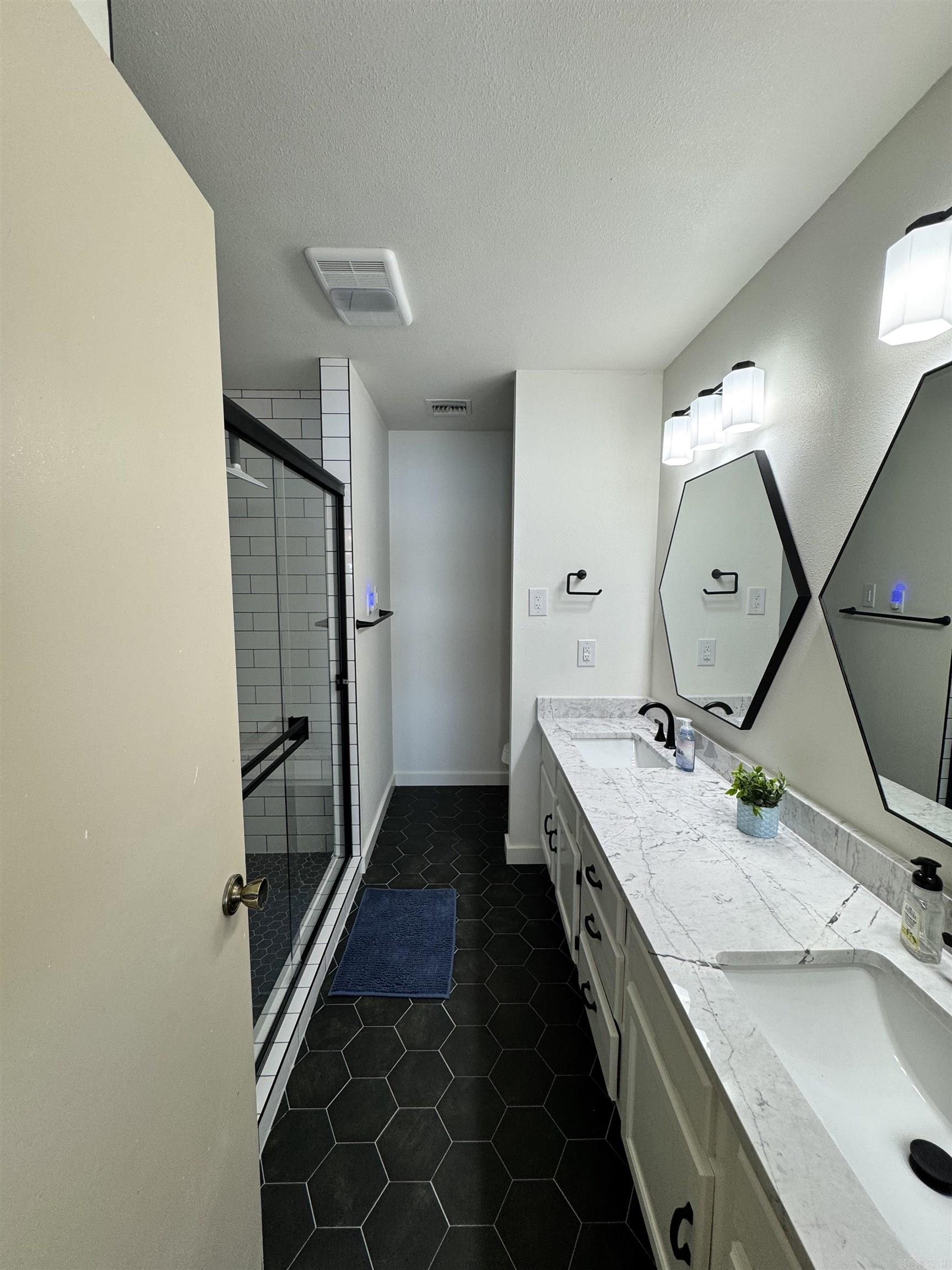 5371 Central  Hot Springs, AR