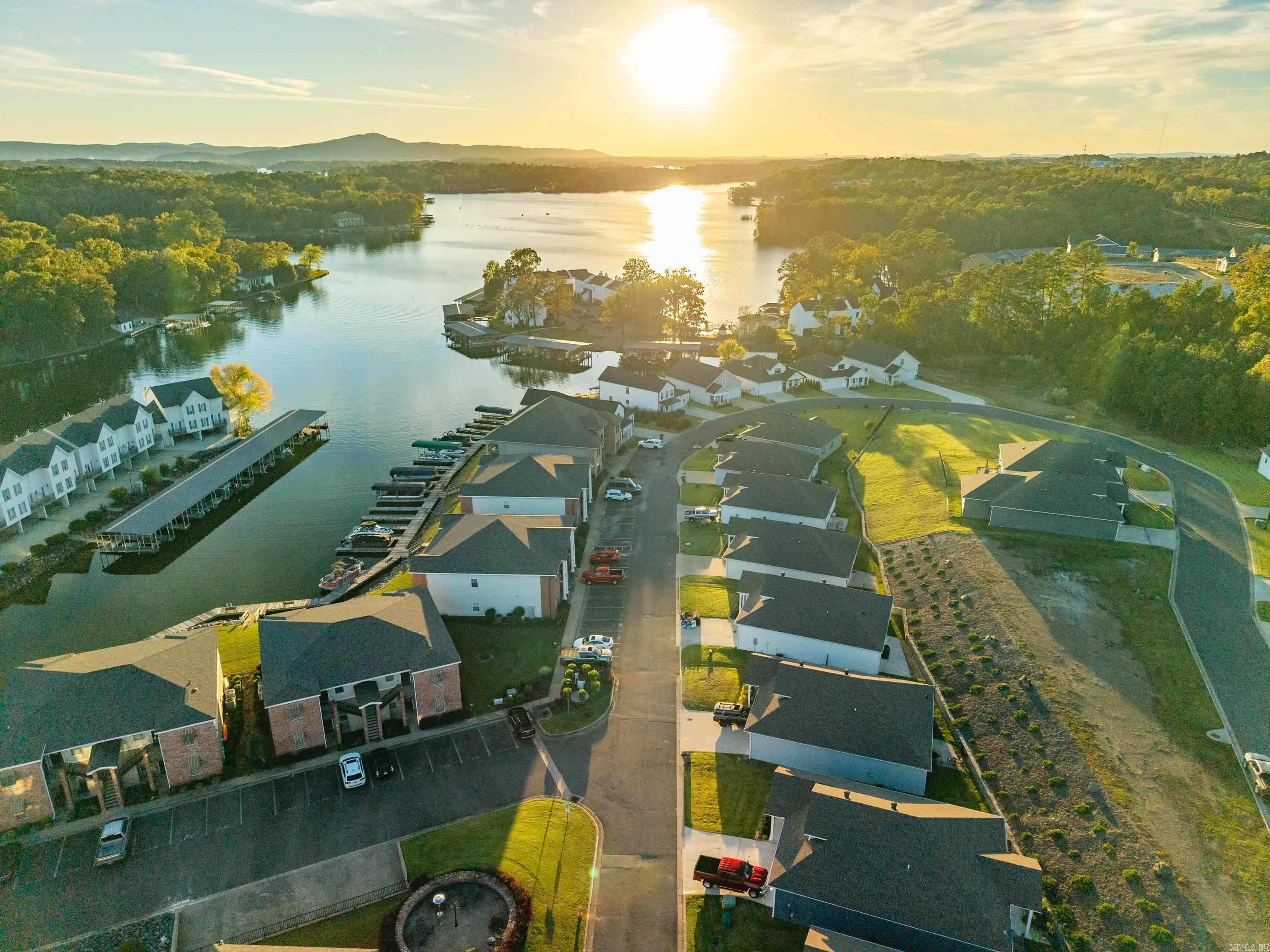 130 Clearwater Cove Hot Springs, AR 71913