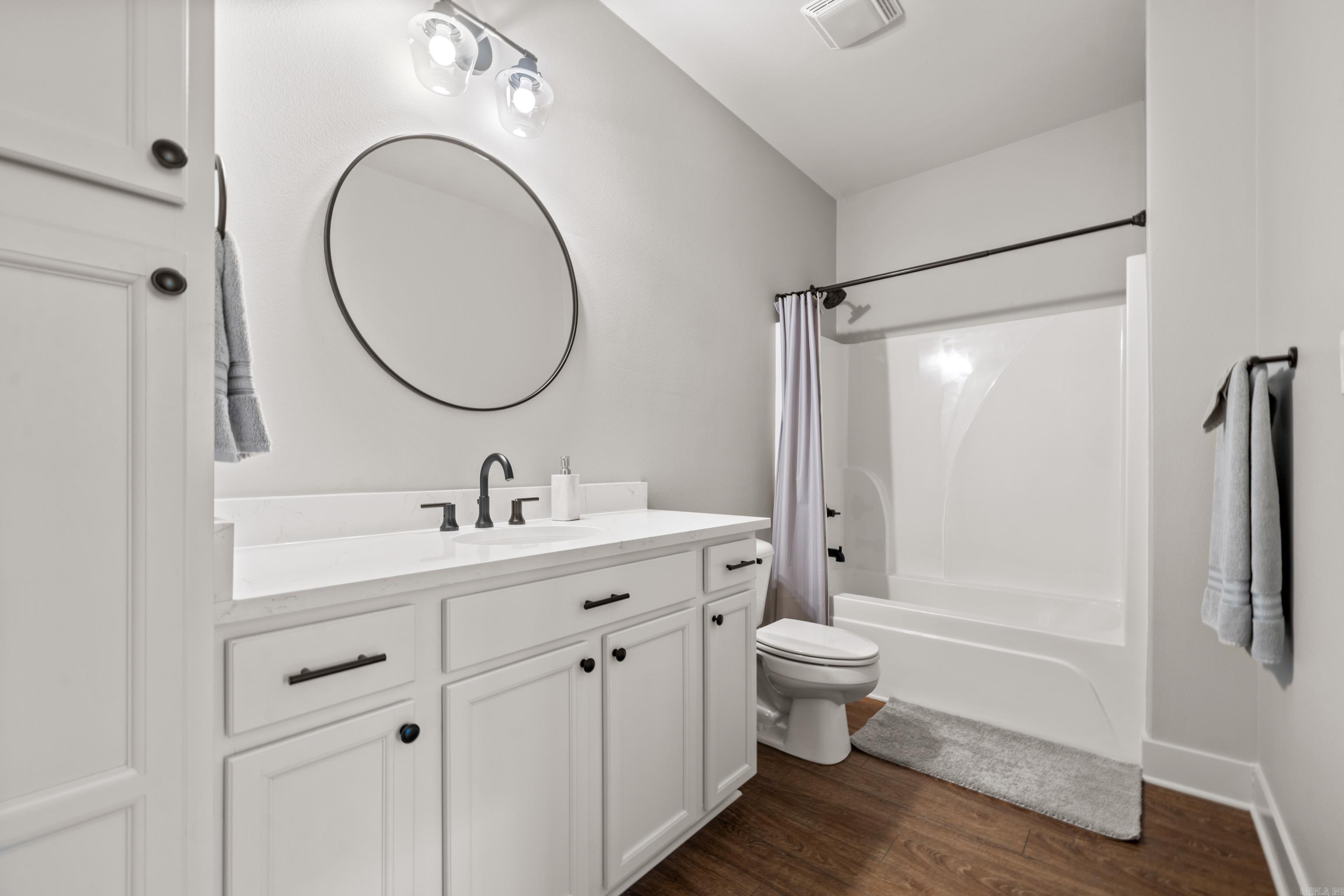 130 Clearwater Cove Hot Springs, AR 71913