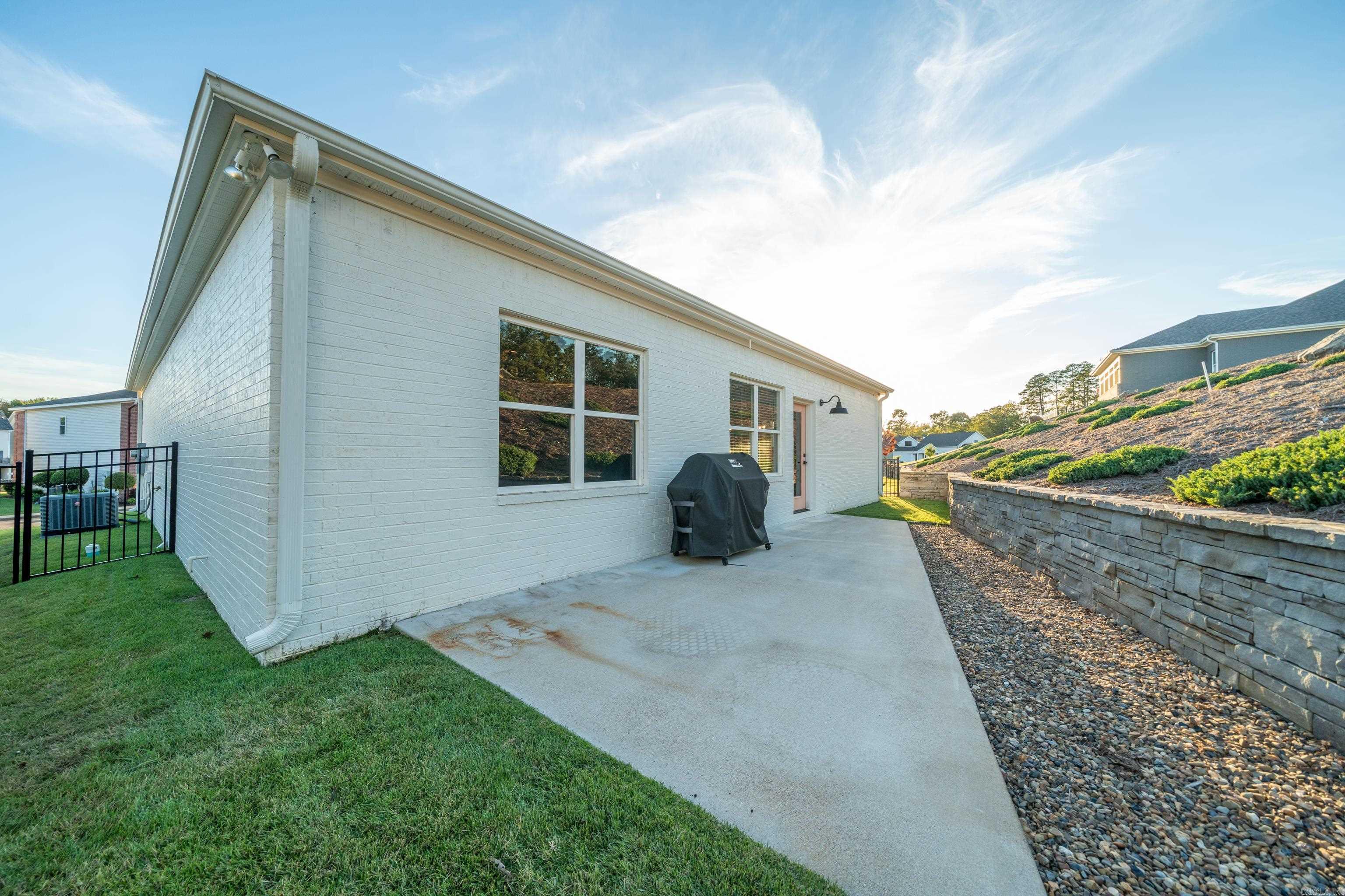 130 Clearwater Cove Hot Springs, AR 71913