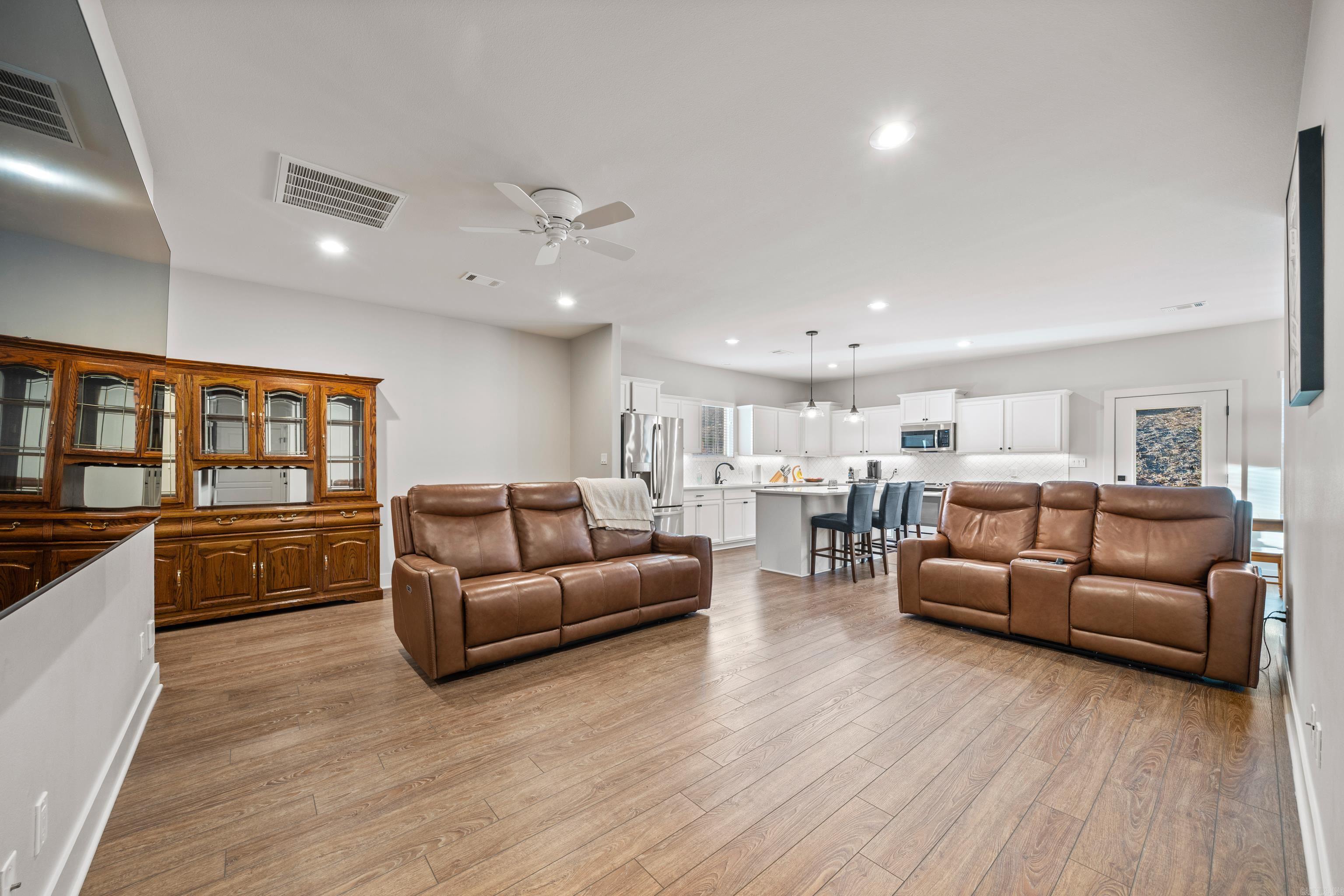 130 Clearwater Cove Hot Springs, AR 71913