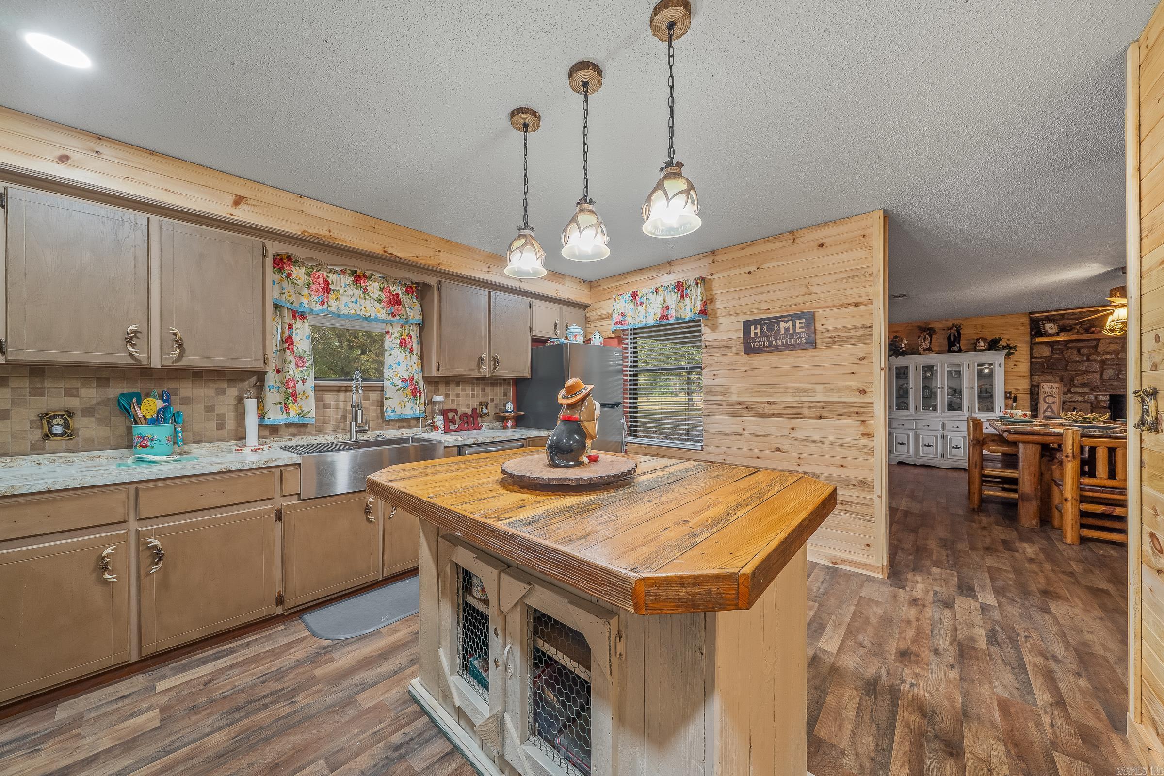 2017 S Highway 41 Highway Horatio, AR 71842