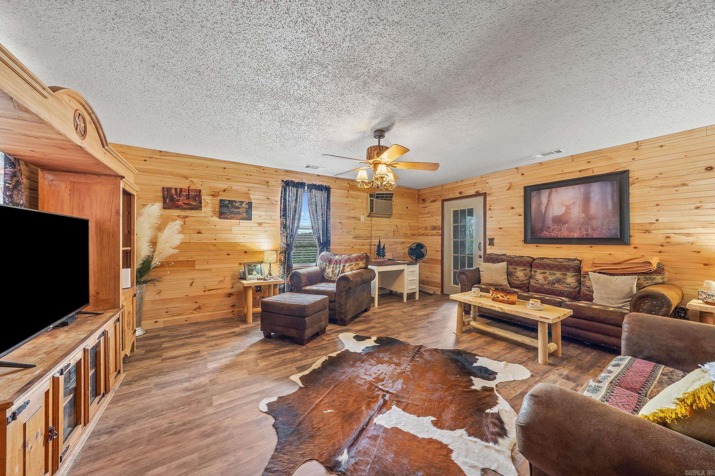 2017 S Highway 41 Highway Horatio, AR 71842