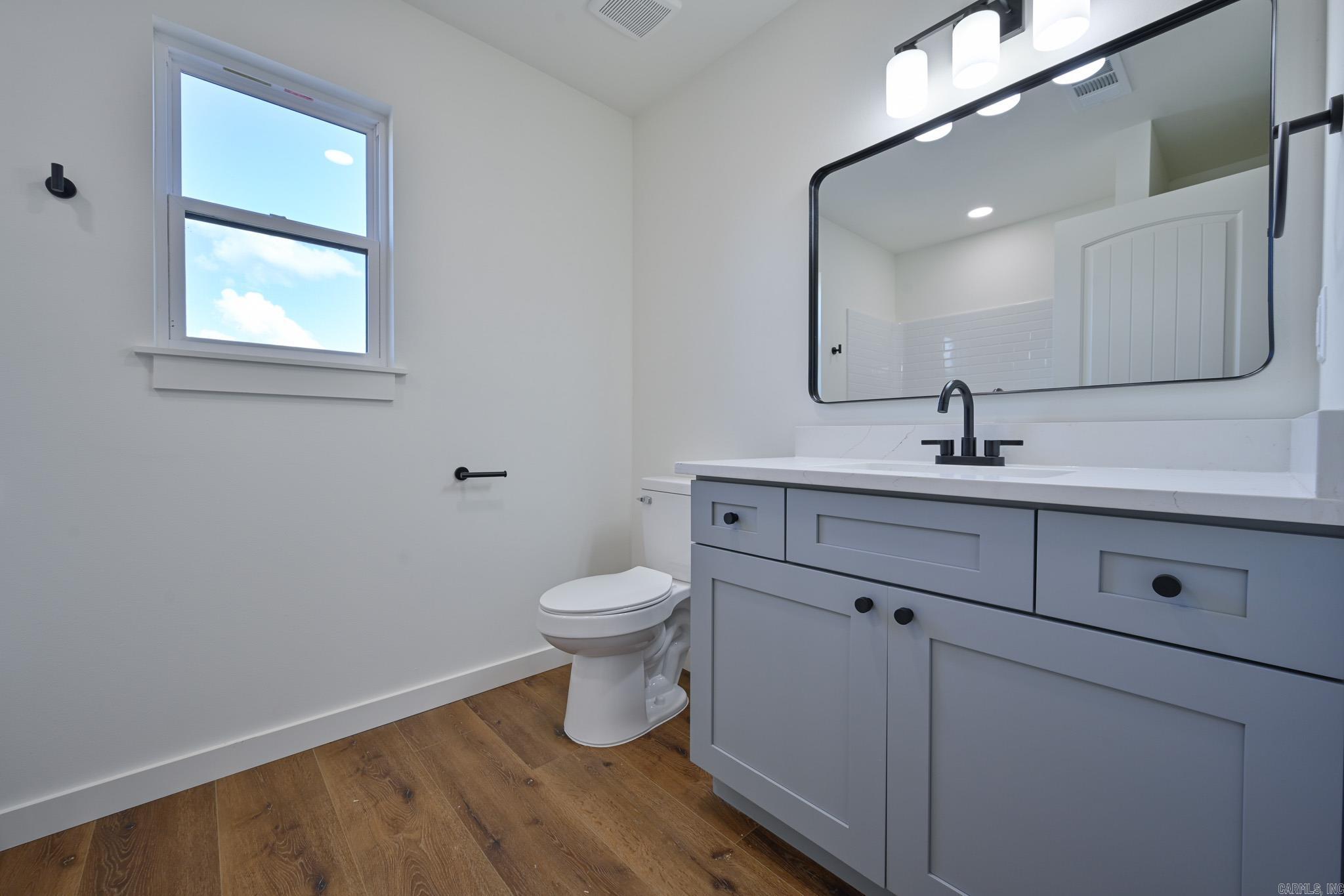 918 Reine Street  Mena, AR