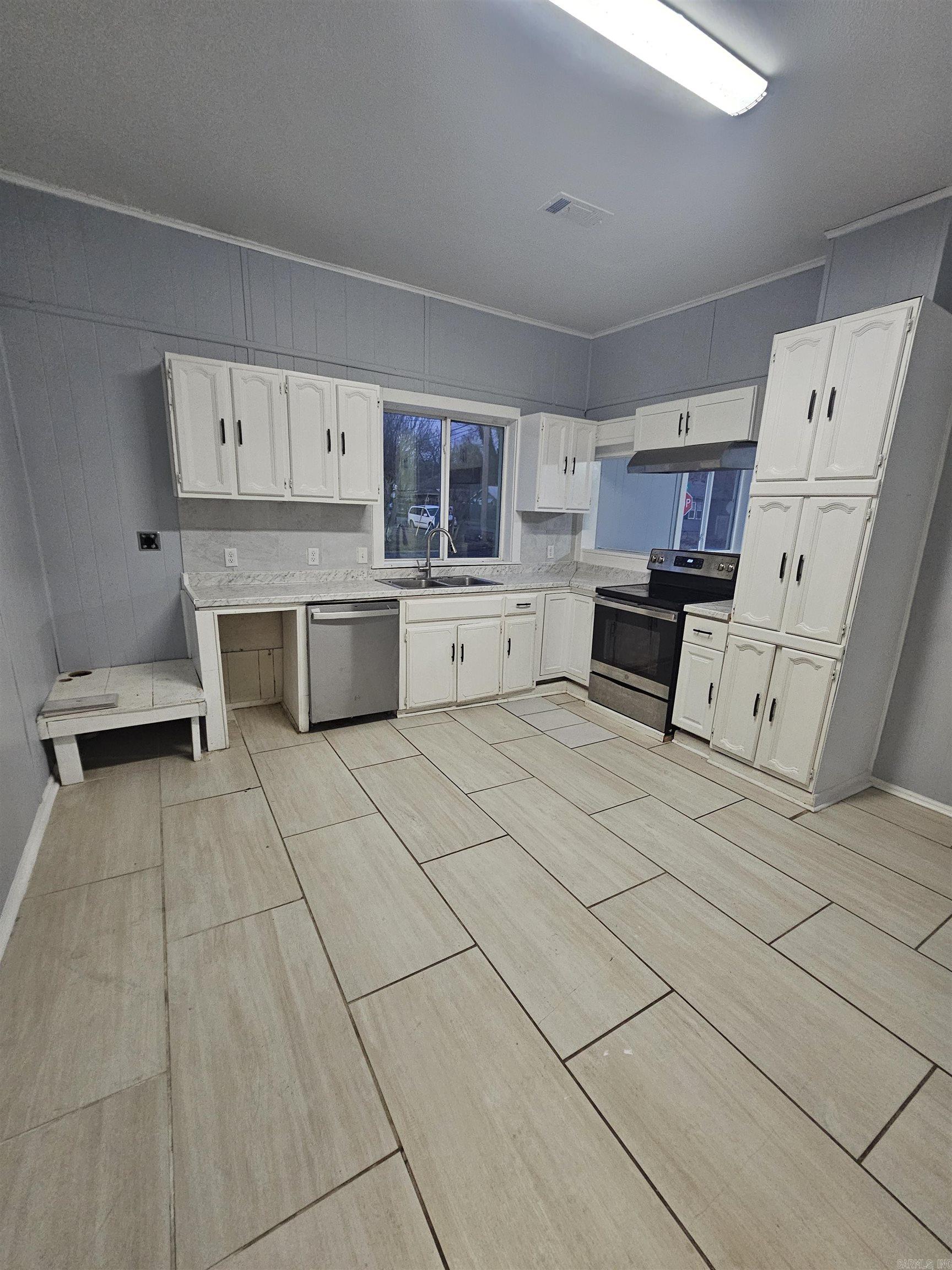 603 S First Street  Benton, AR