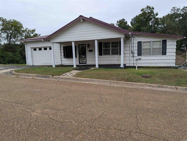 141  Hildreth  Camden, AR