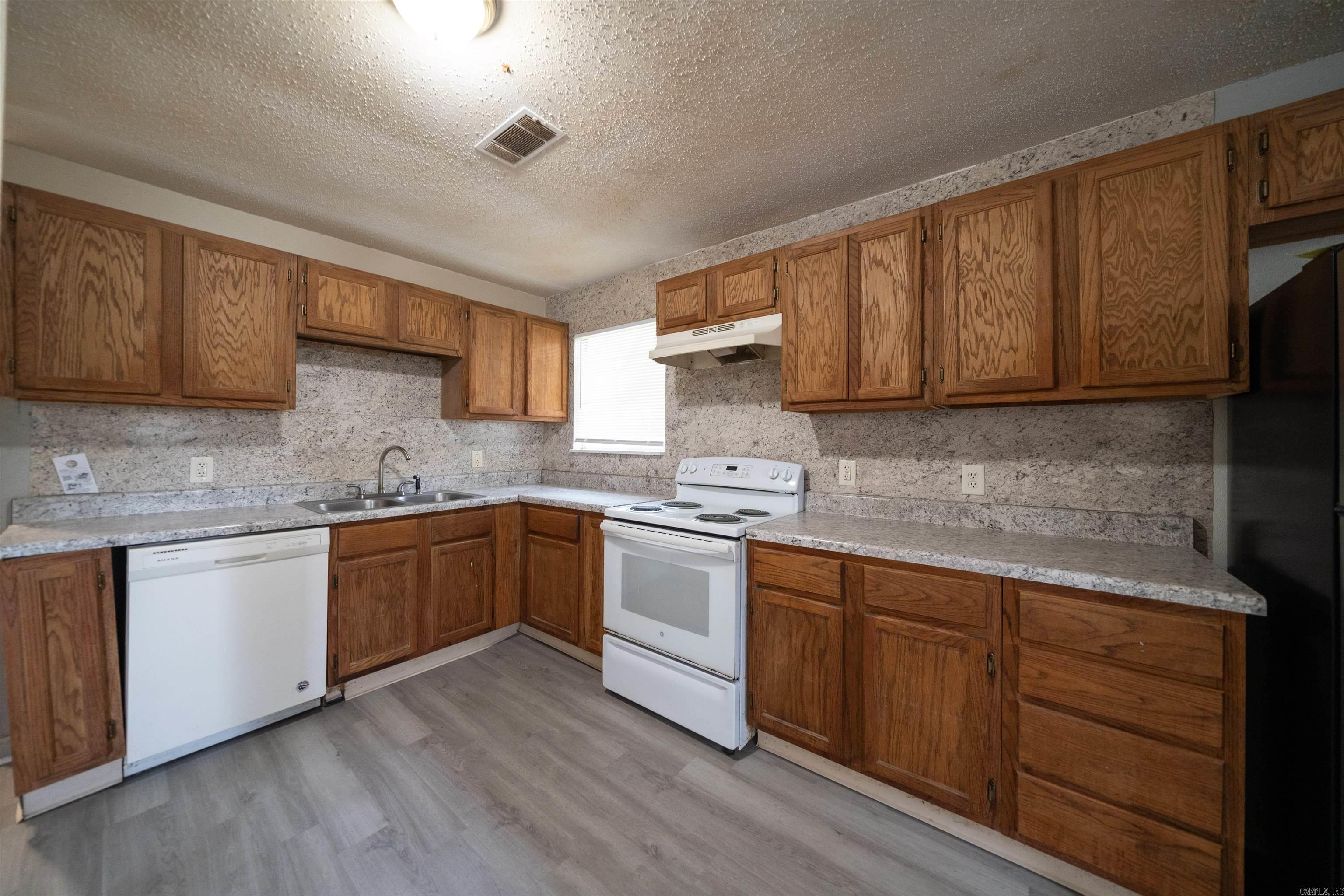 908 Greenlea  North Little Rock, AR