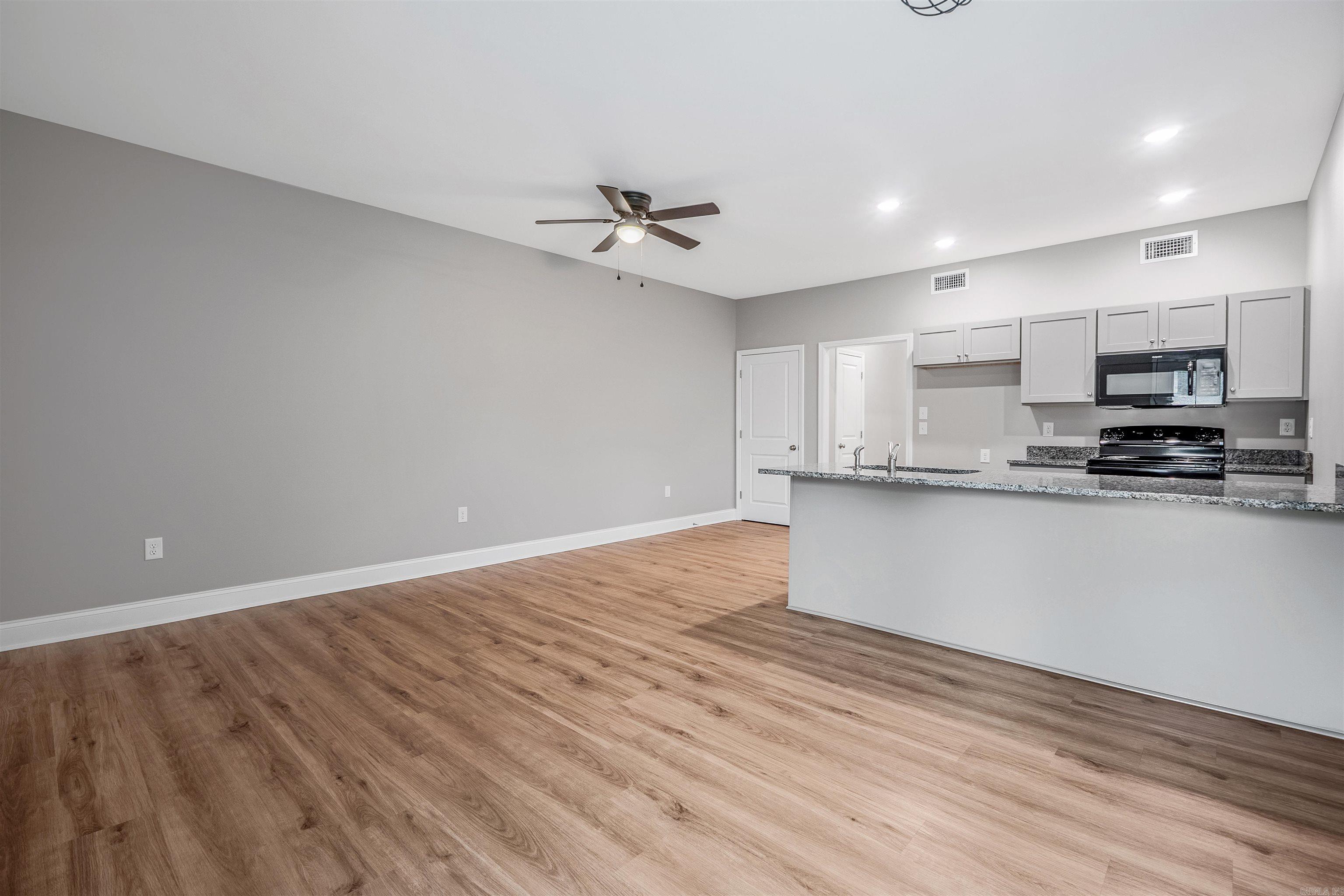 400 & 402 E Center  Jacksonville, AR