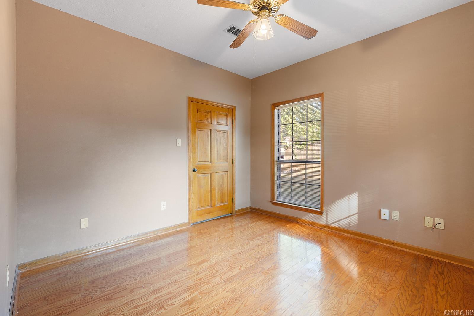 8 Edgewater  Maumelle, AR