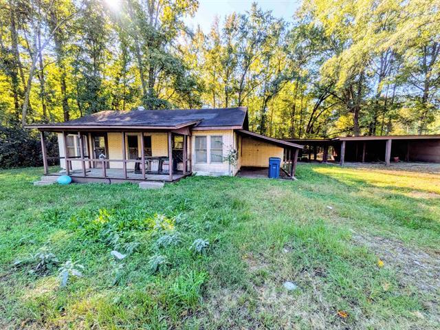 453  Fairview Rd.  Camden, AR