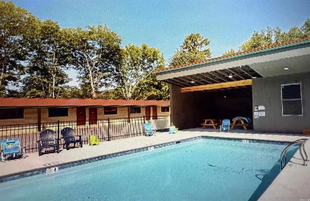 10070  Albert Pike  Royal, AR