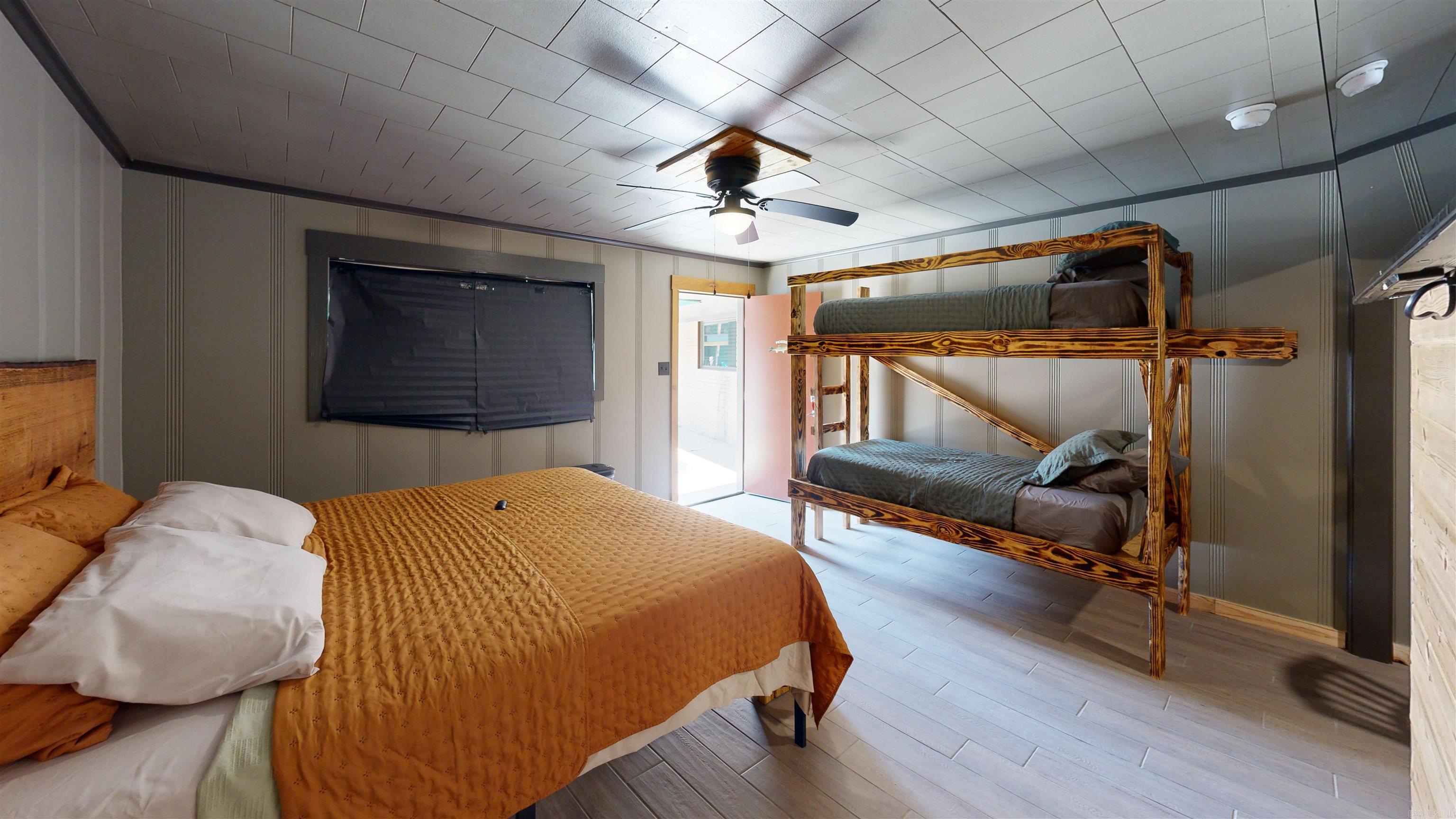 10070 Albert Pike  Royal, AR