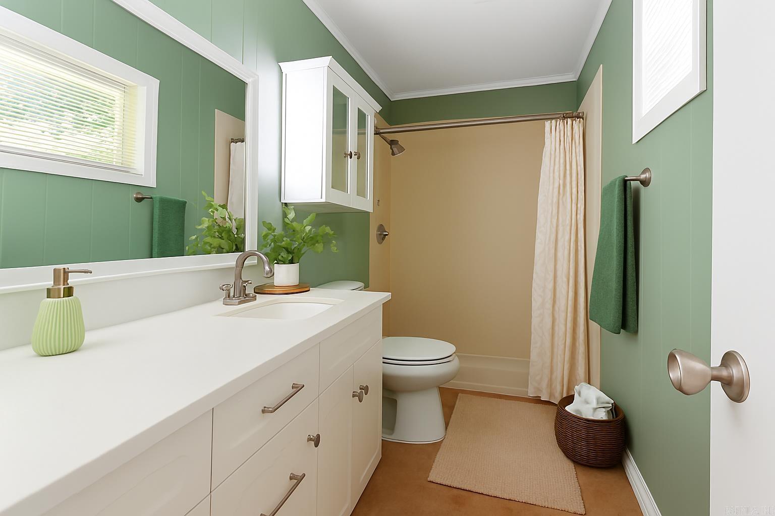 2107 West  Conway, AR