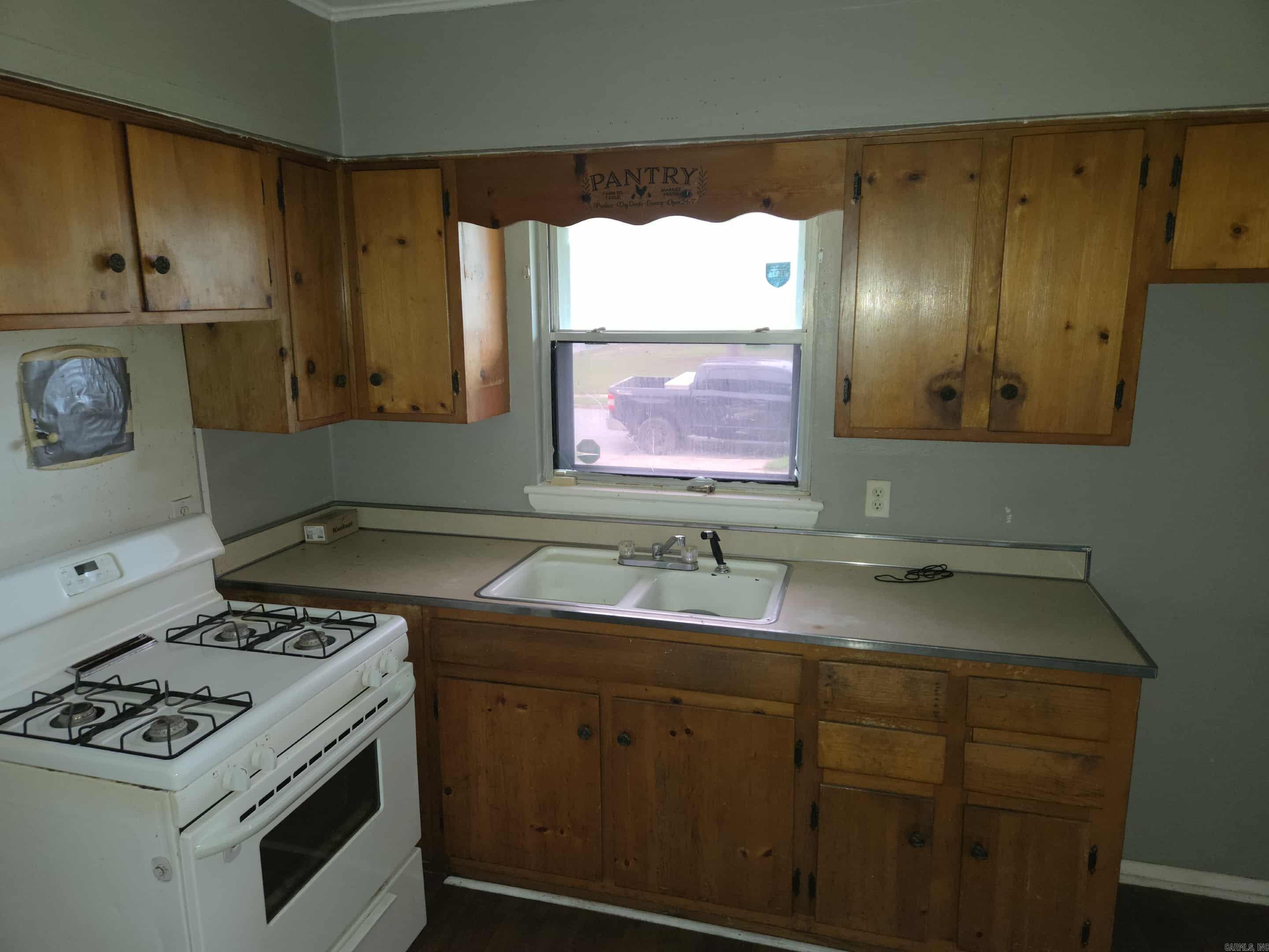 2107 Howard  Pine Bluff, AR