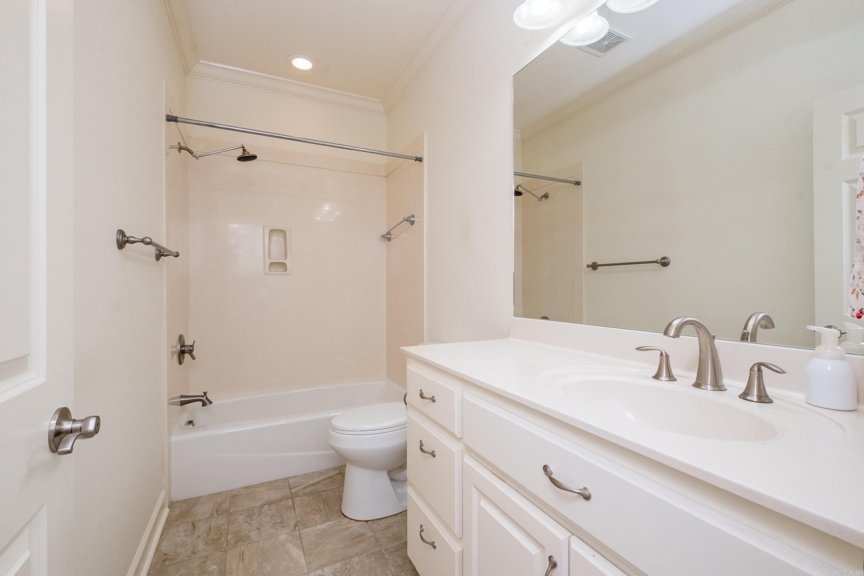 32 Valletta  Little Rock, AR