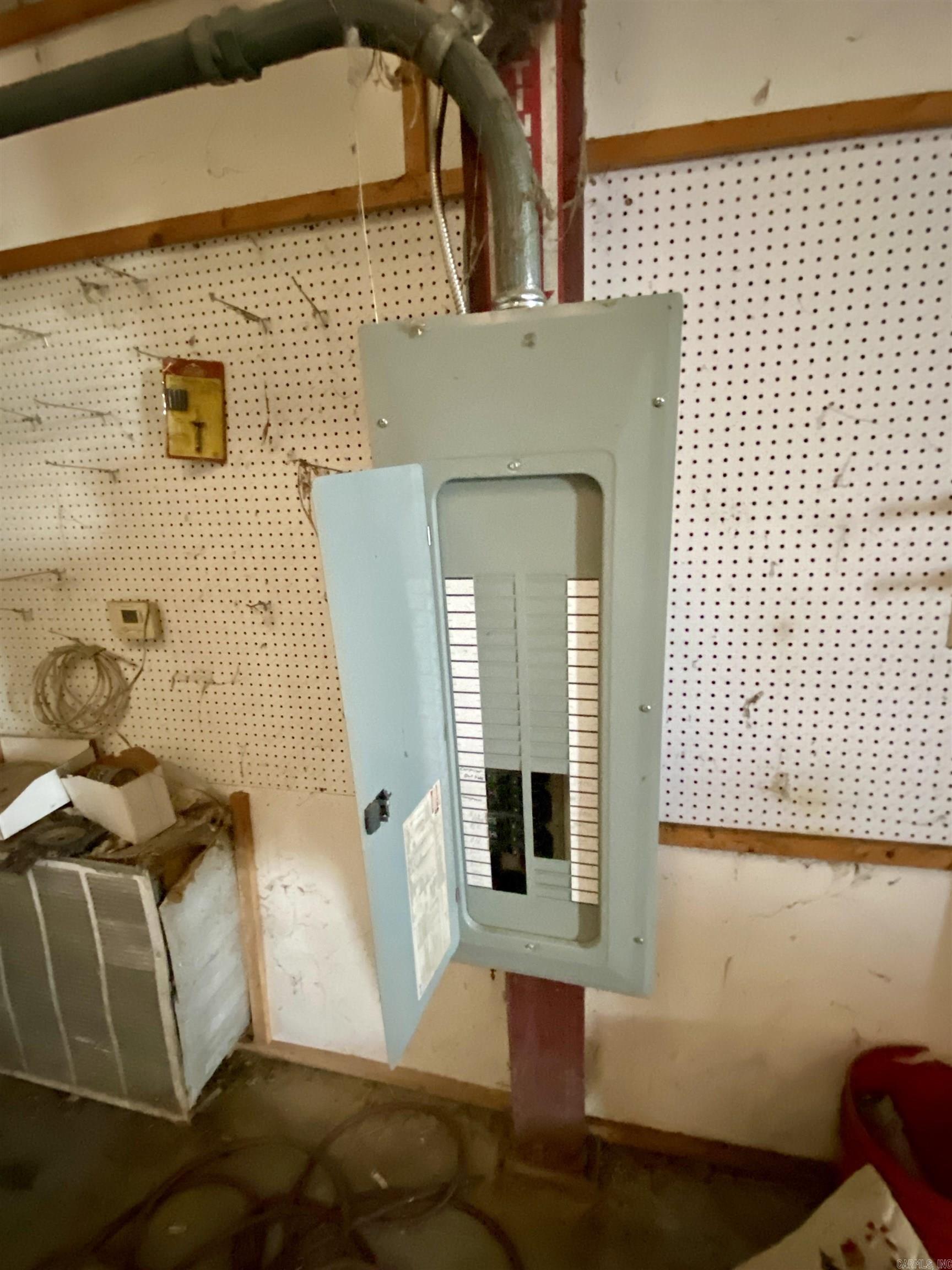 1413 E Main Street (#13 BROWN HANGER)  Clarksville, AR