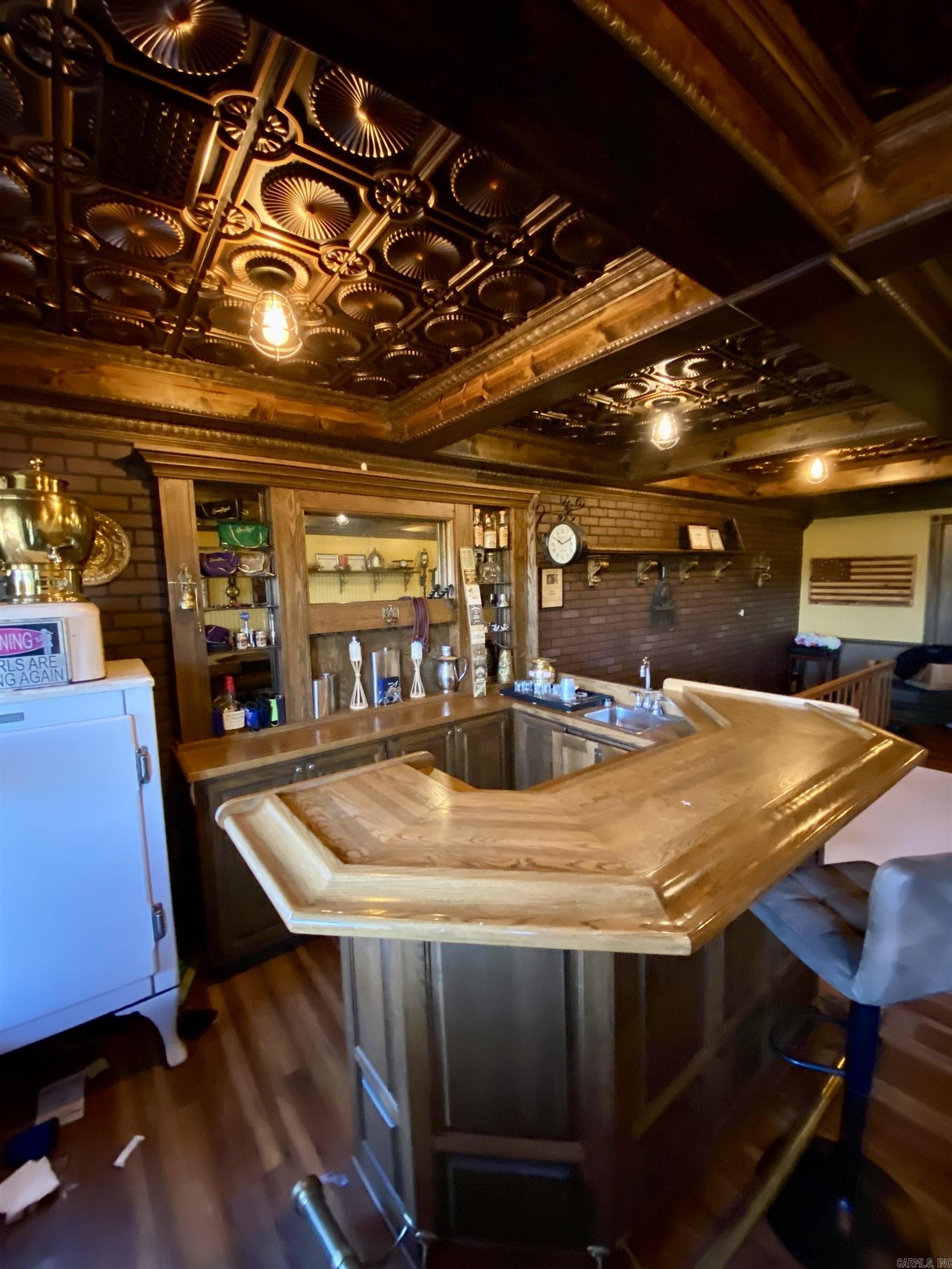 1413 E Main Street (#13 & 16 & 17 Hanger)  Clarksville, AR