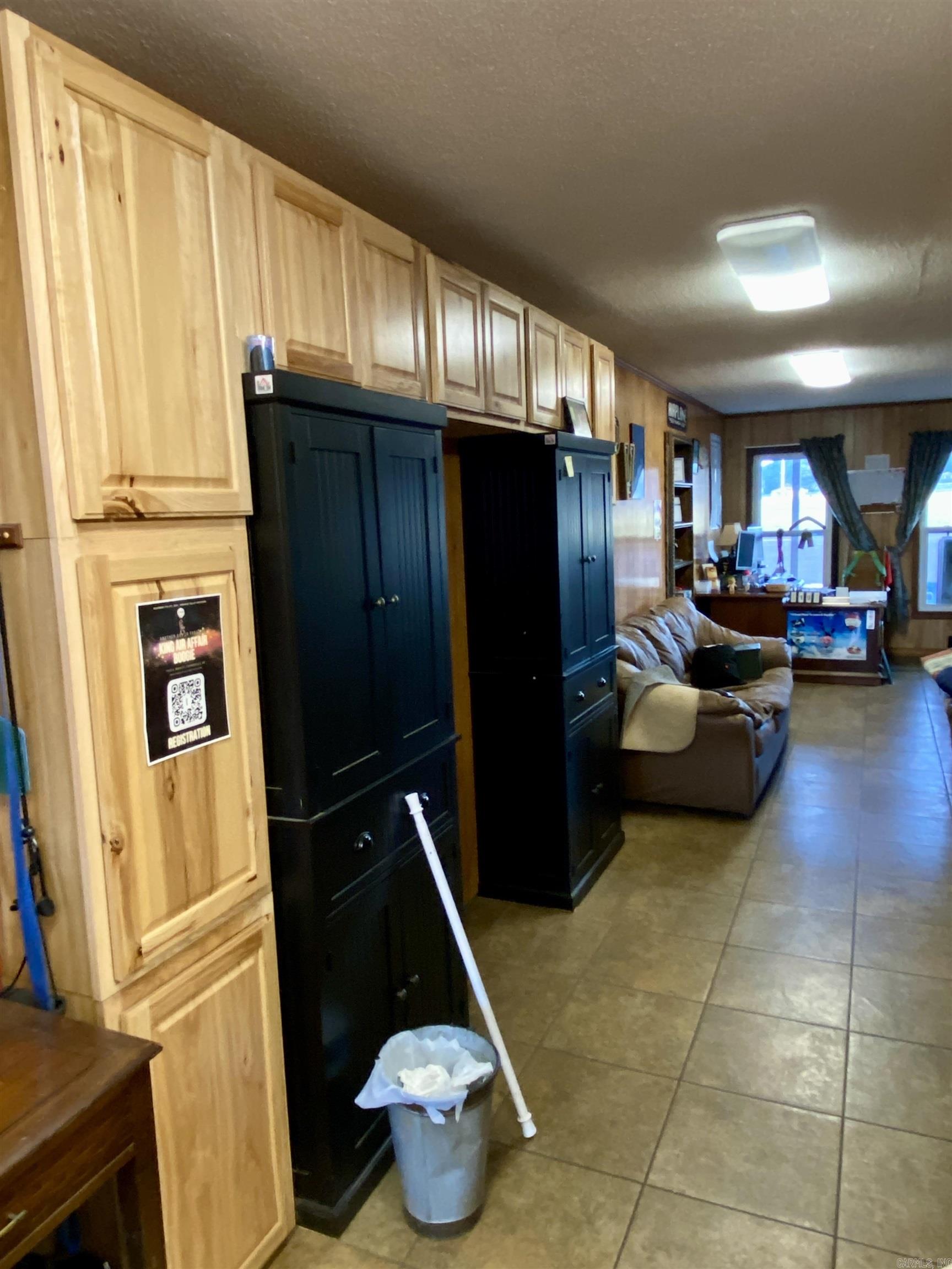 1413 E Main Street (#13 & 16 & 17 Hanger)  Clarksville, AR