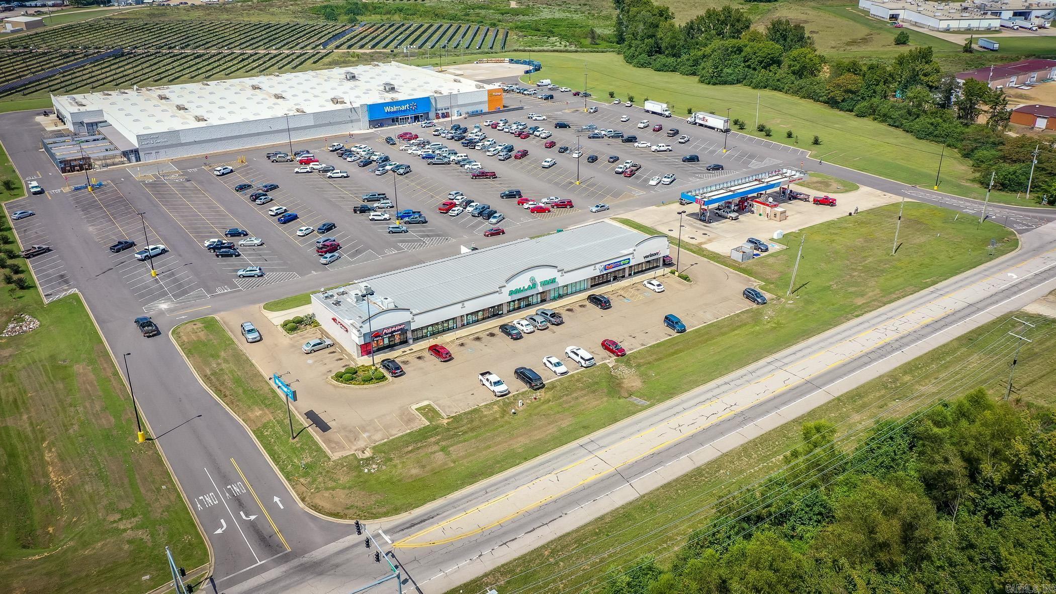 1716 S 4th  Nashville, AR