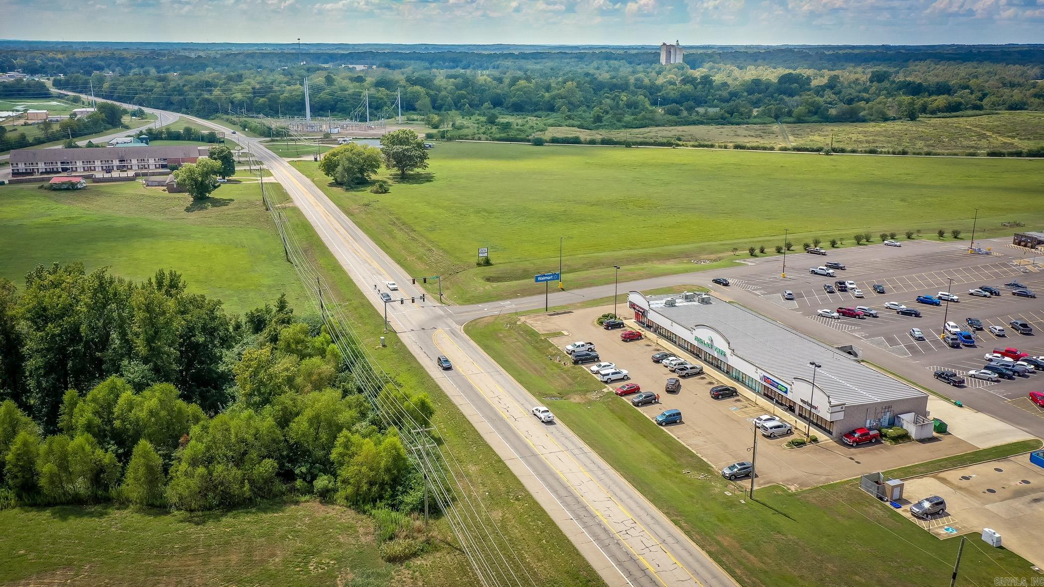 1716 S 4th  Nashville, AR