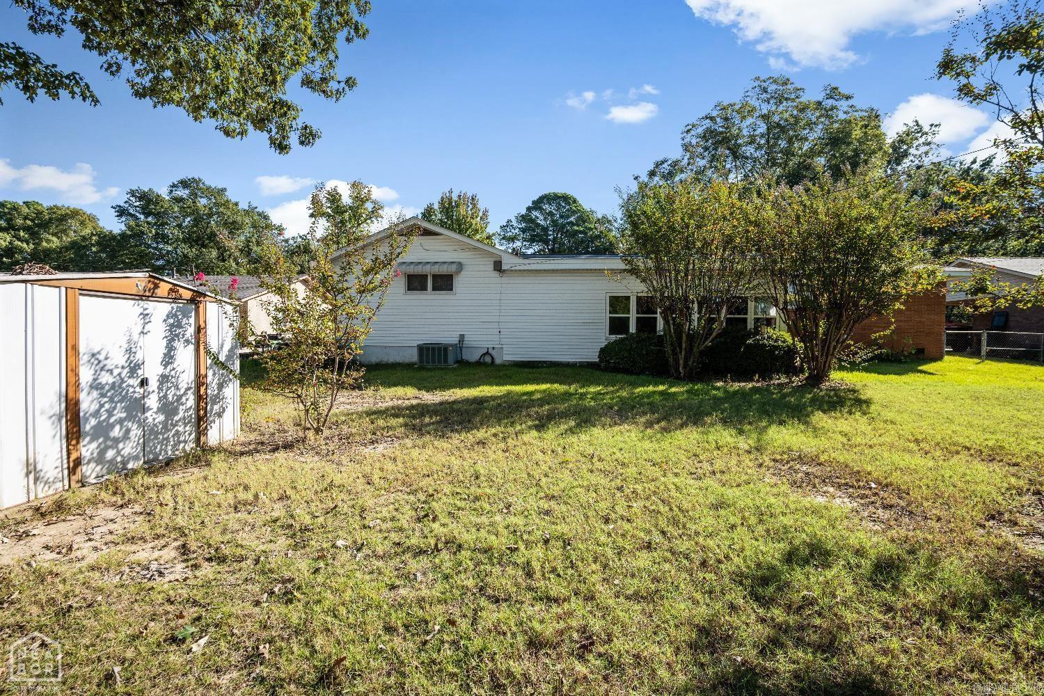 1821 James Jonesboro, AR 72401