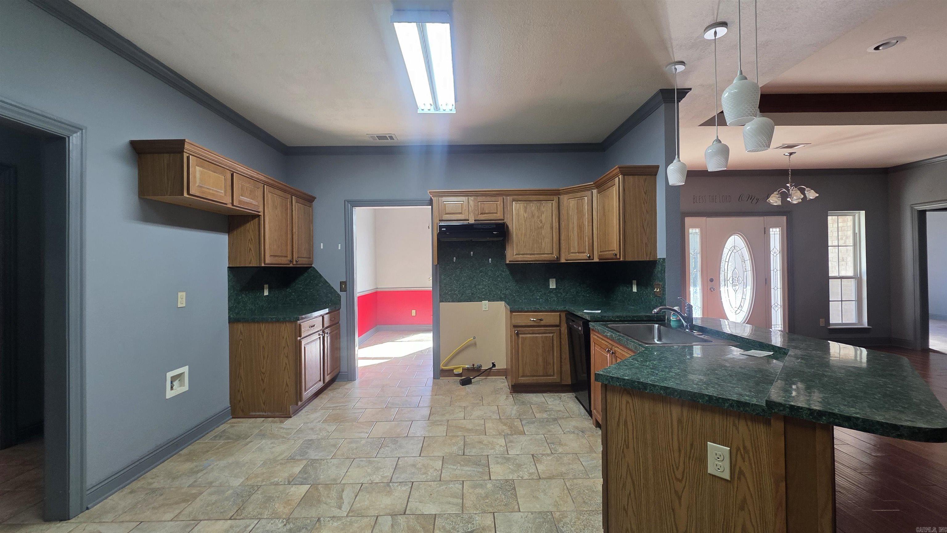 1284 Winrock Dr  Morrilton, AR