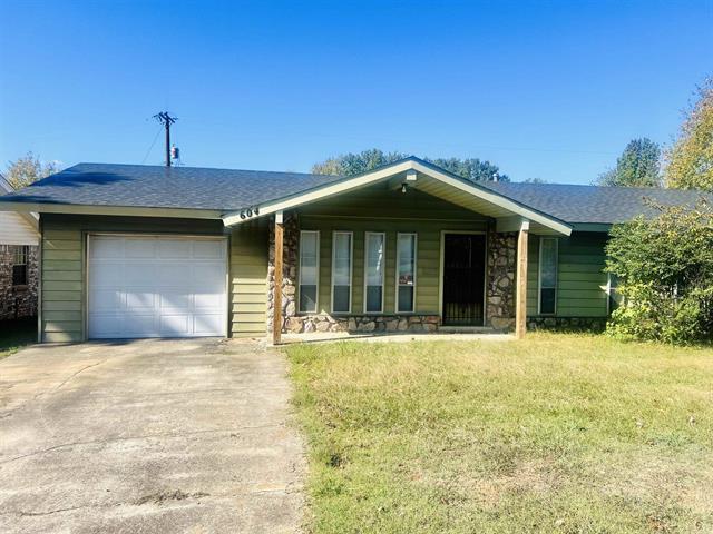 604 N James  Jacksonville, AR