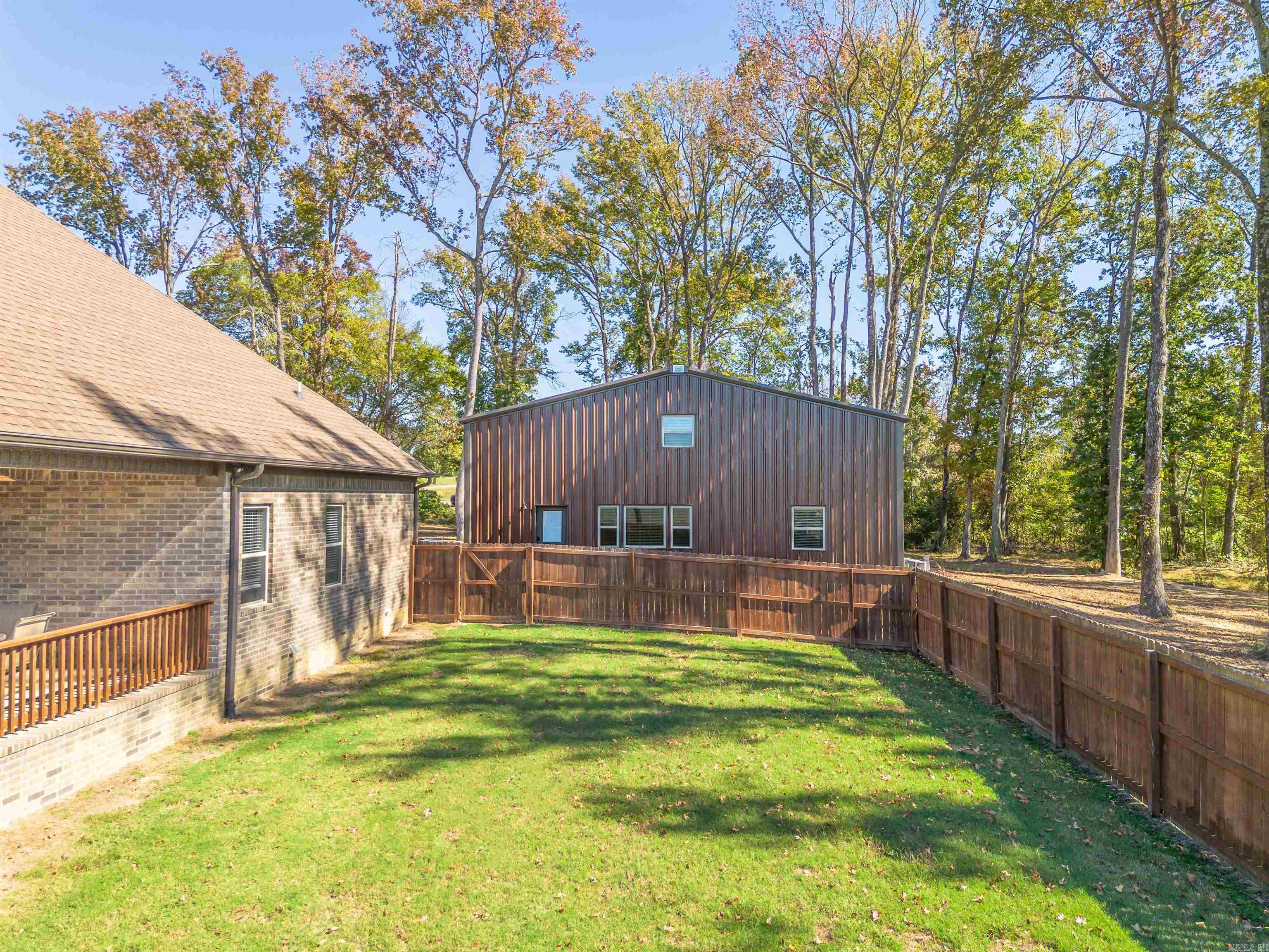 8 Winterberry  Greenbrier, AR