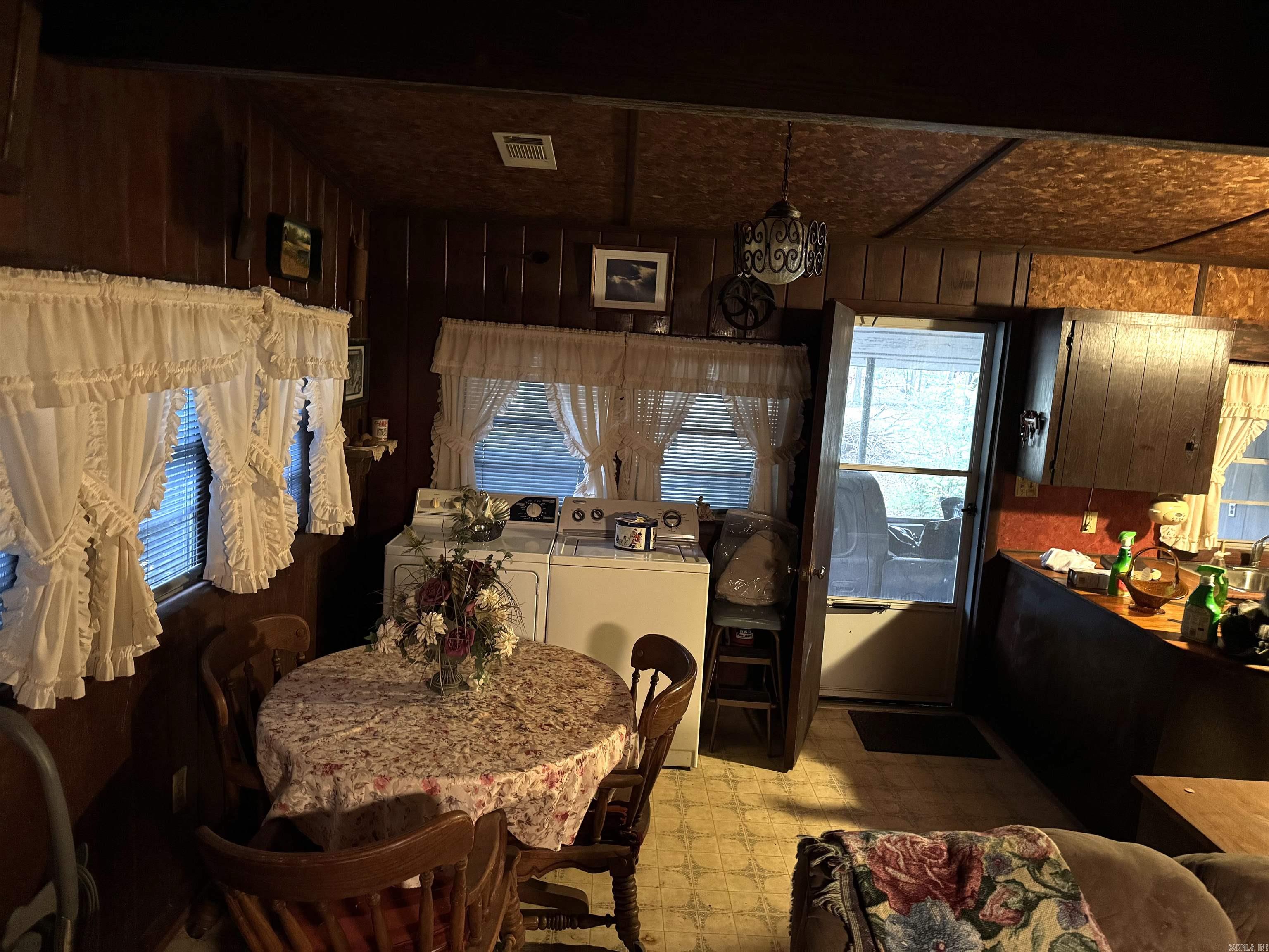 410 N Wilks  McRae, AR