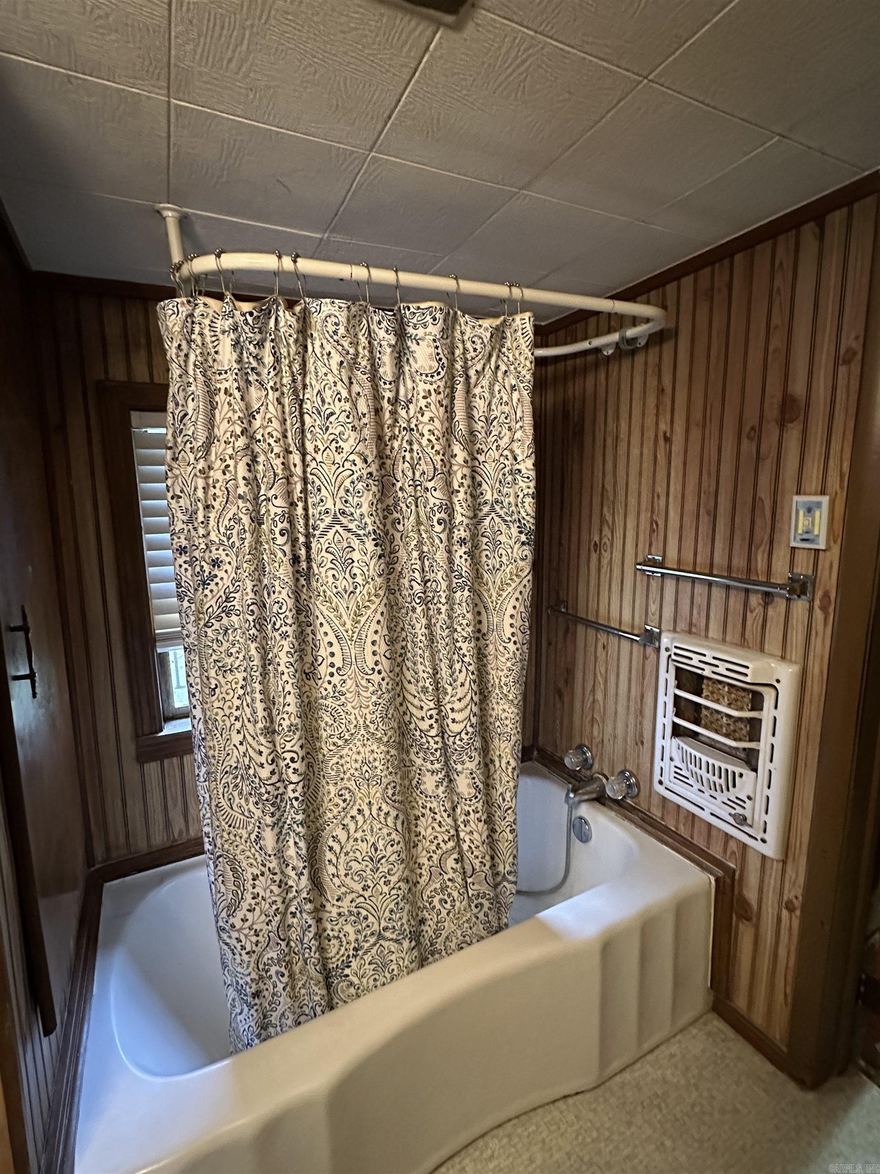 703 Morris  England, AR