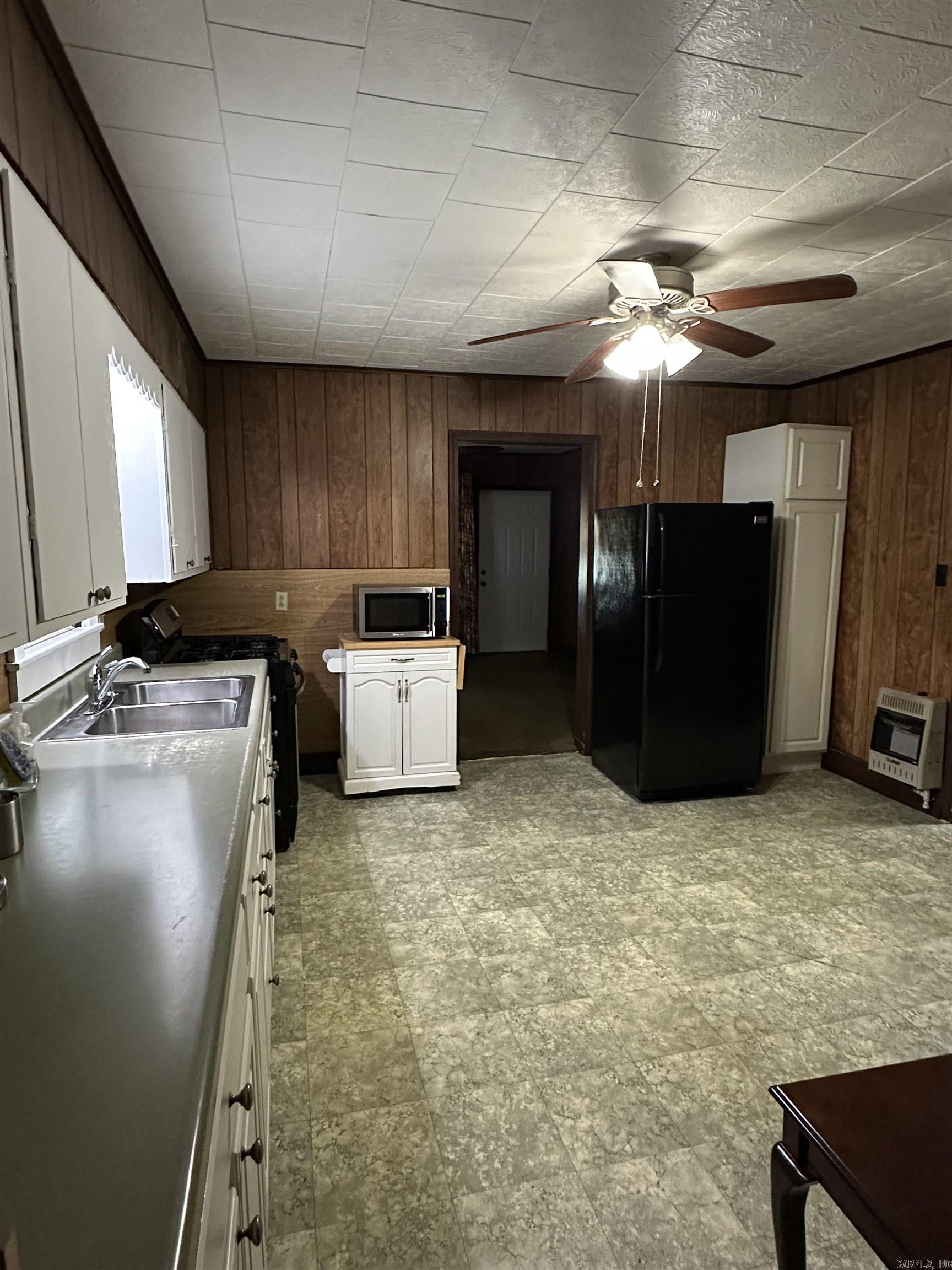 703 Morris  England, AR