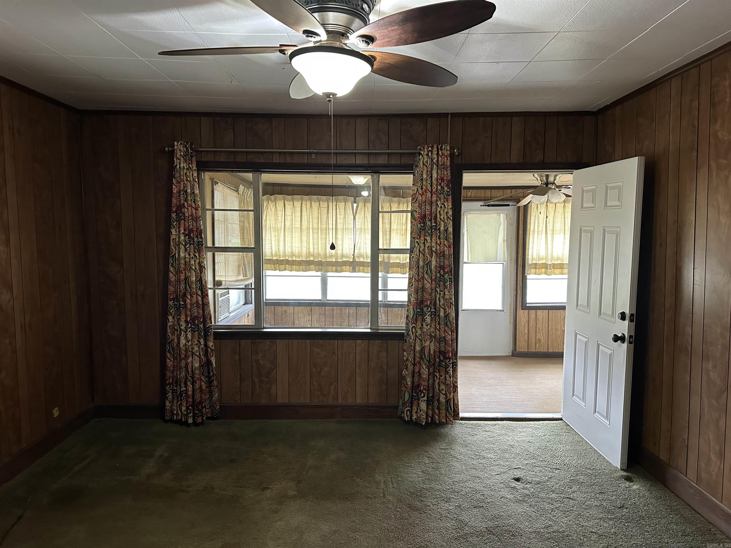 703 Morris  England, AR