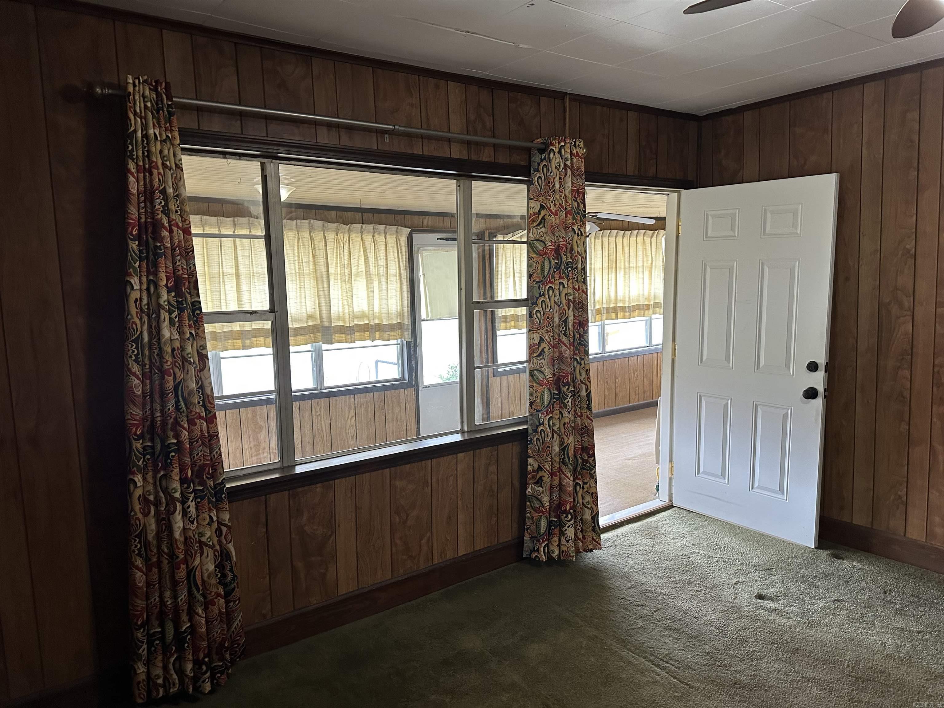 703 Morris  England, AR