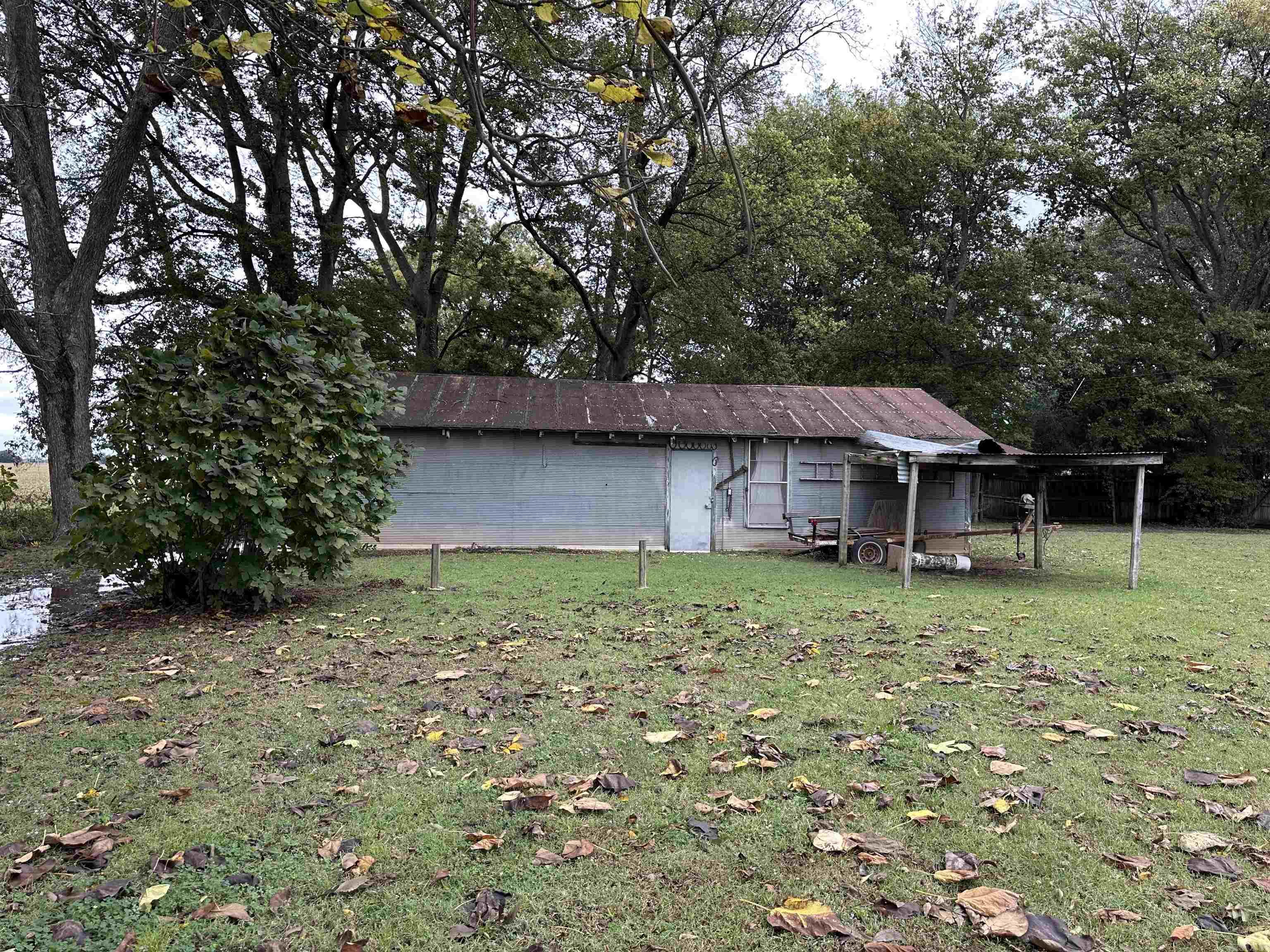 703 Morris  England, AR