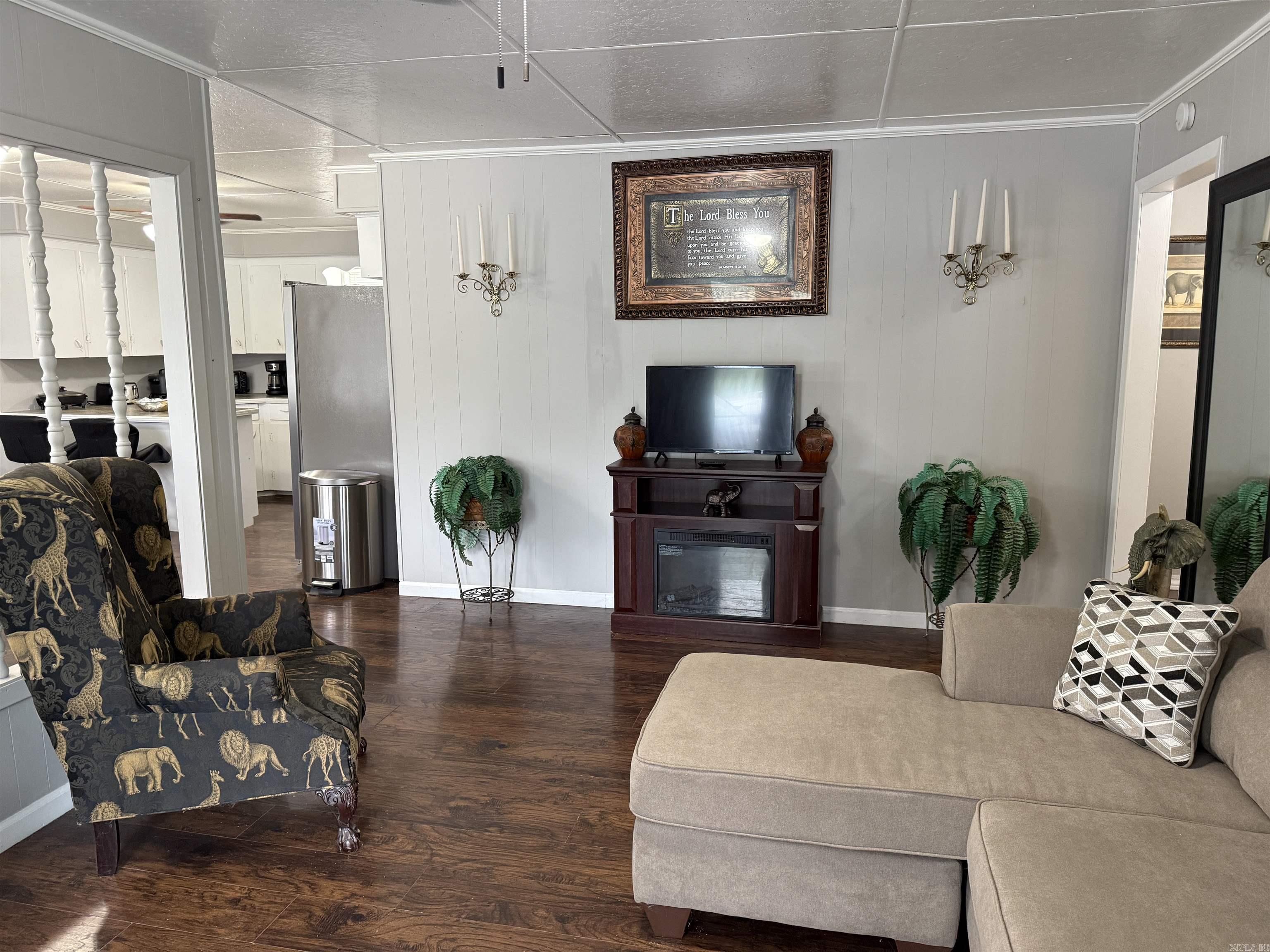 1604 W Childress  Morrilton, AR