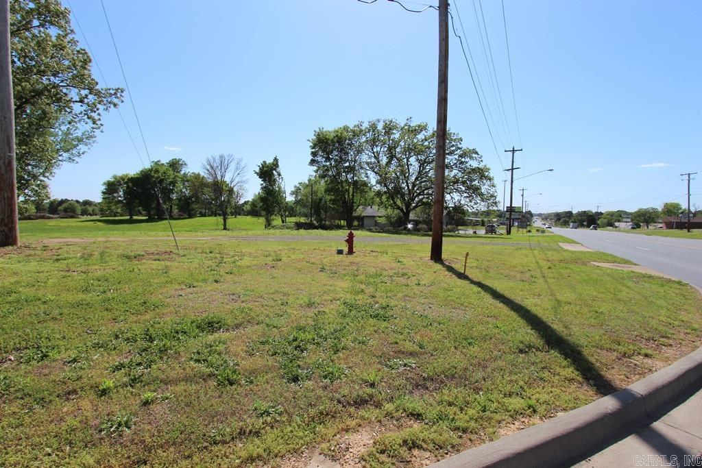 2485 E Oak  Conway, AR