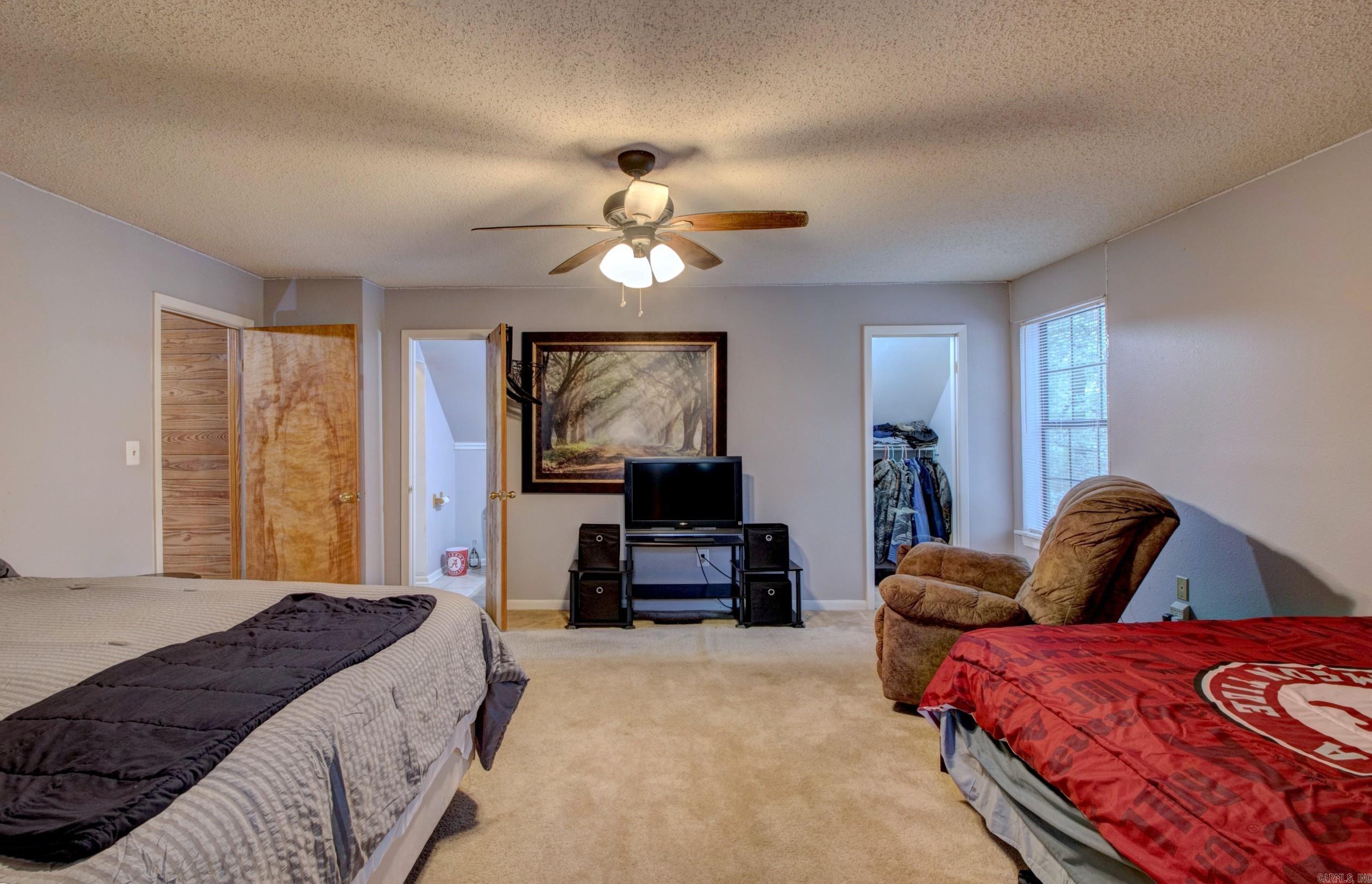 4924 N Detonti  Bauxite, AR