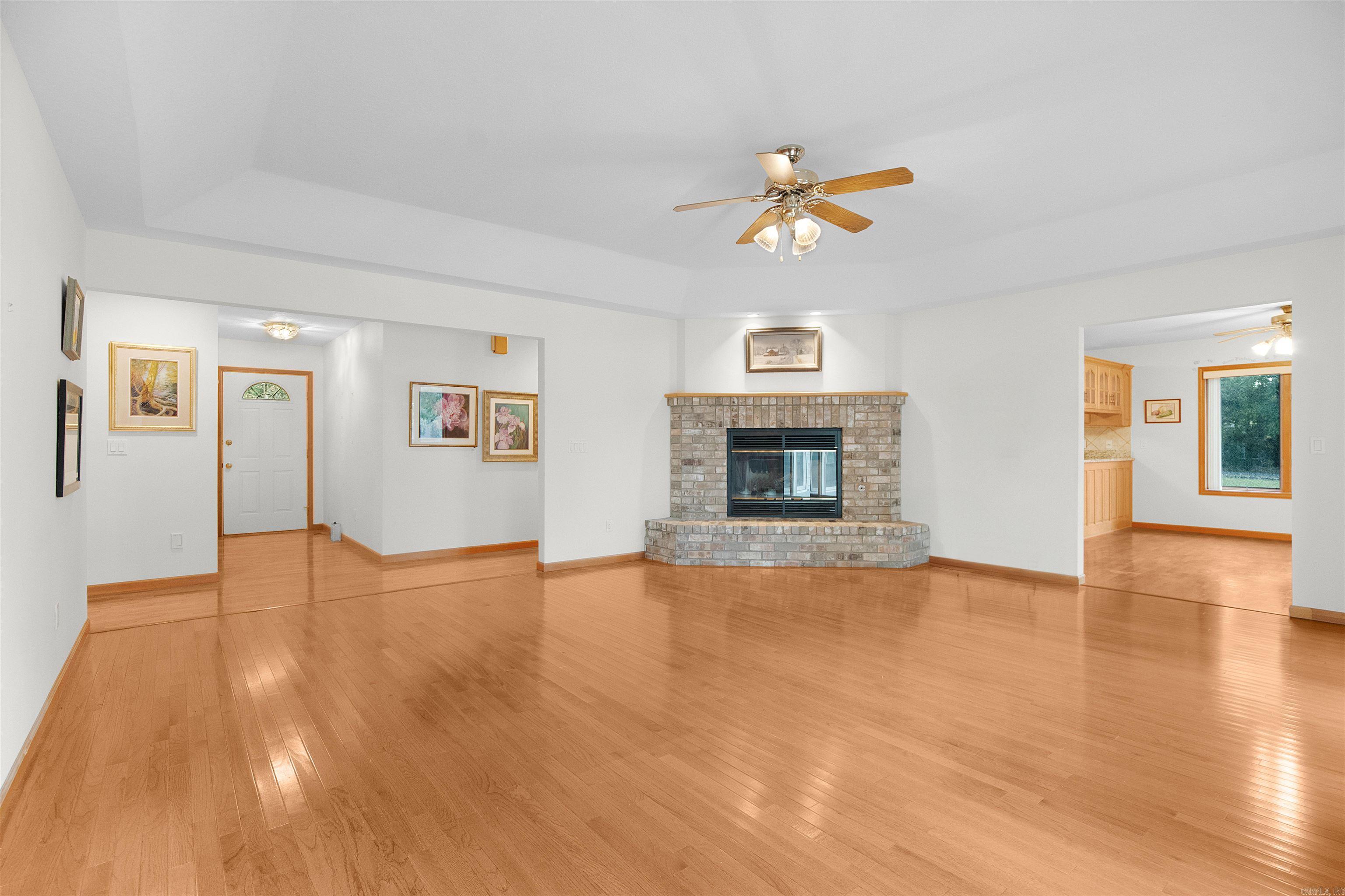 2 Sacedon  Hot Springs Village, AR