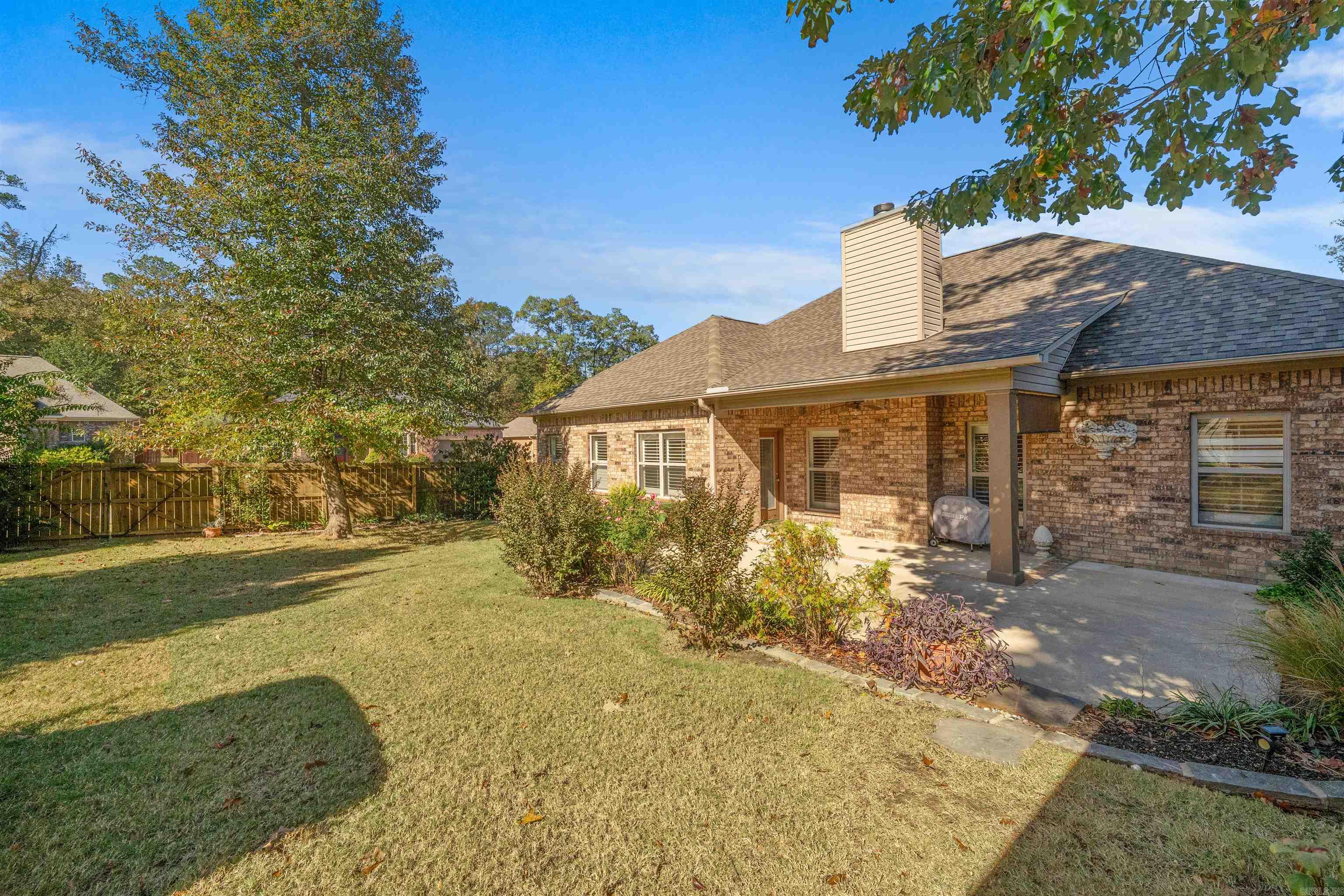 1300 Oak Glenn  Bryant, AR