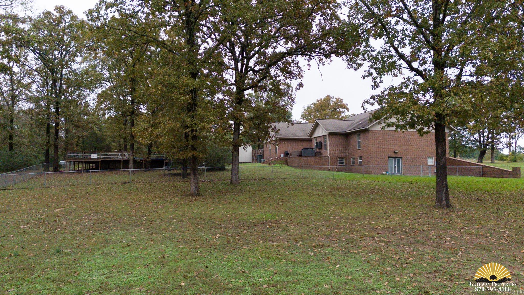 70 England Drive  Southside, AR