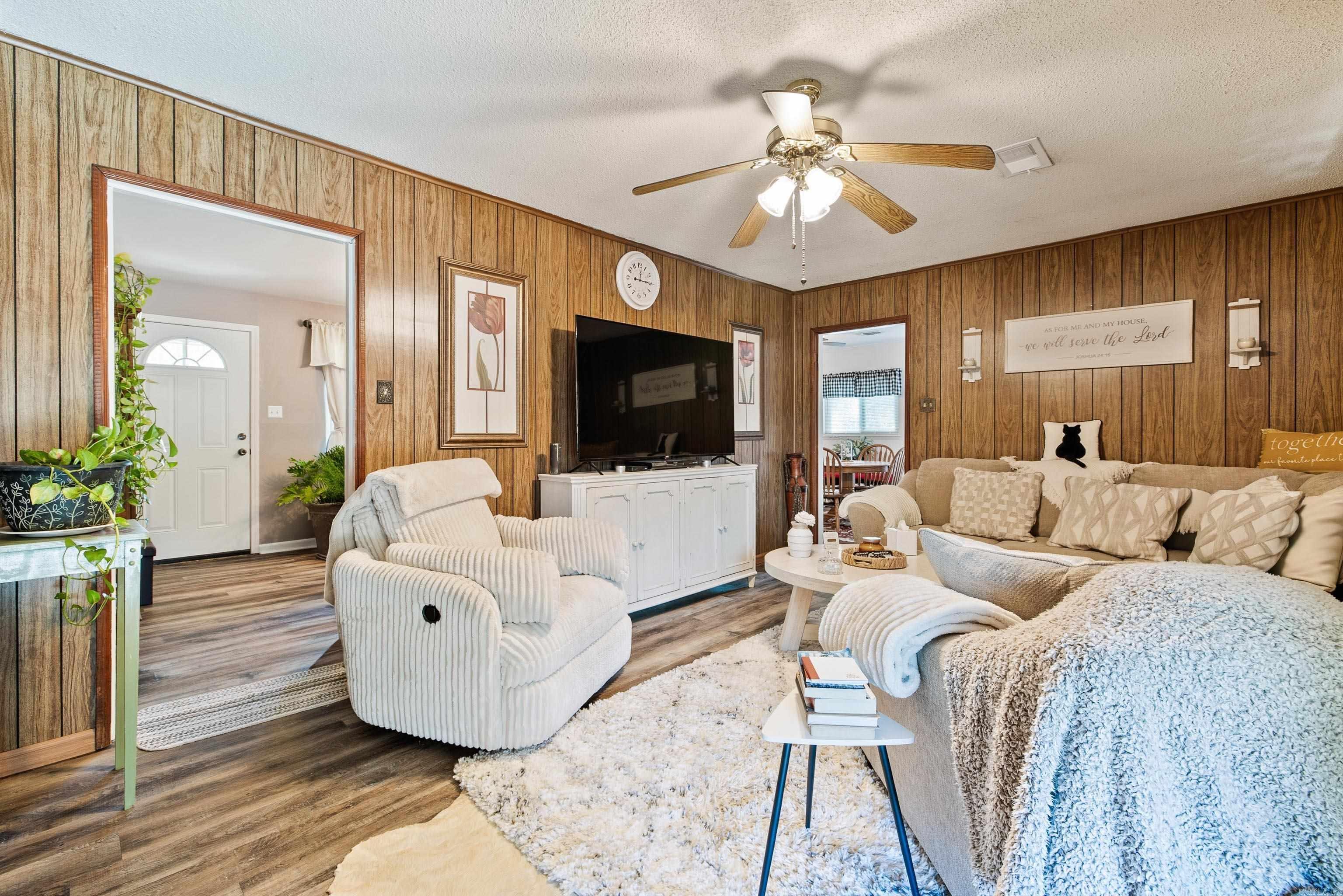 16712 Willis Drive Little Rock, AR 72206