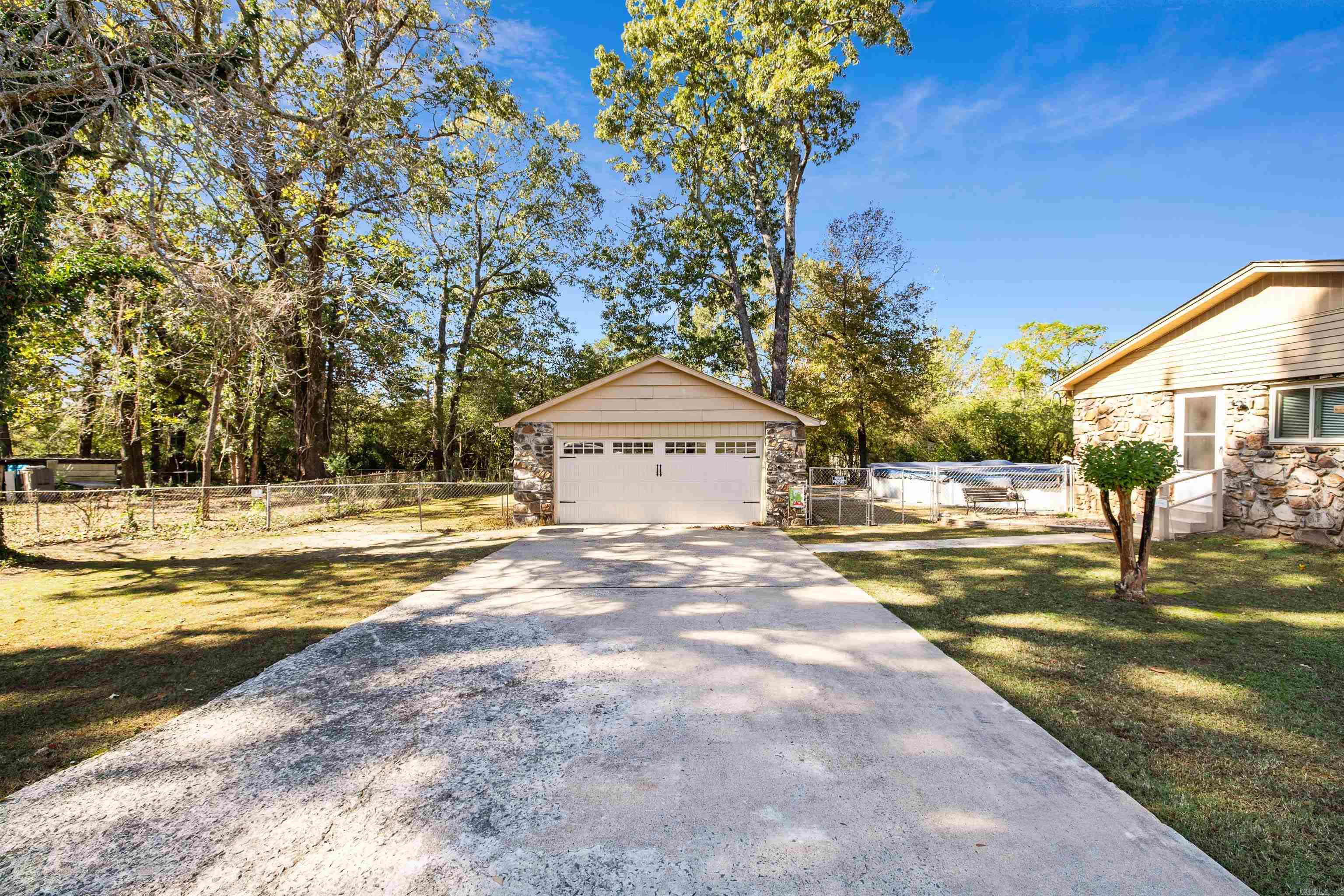 16712 Willis Drive Little Rock, AR 72206