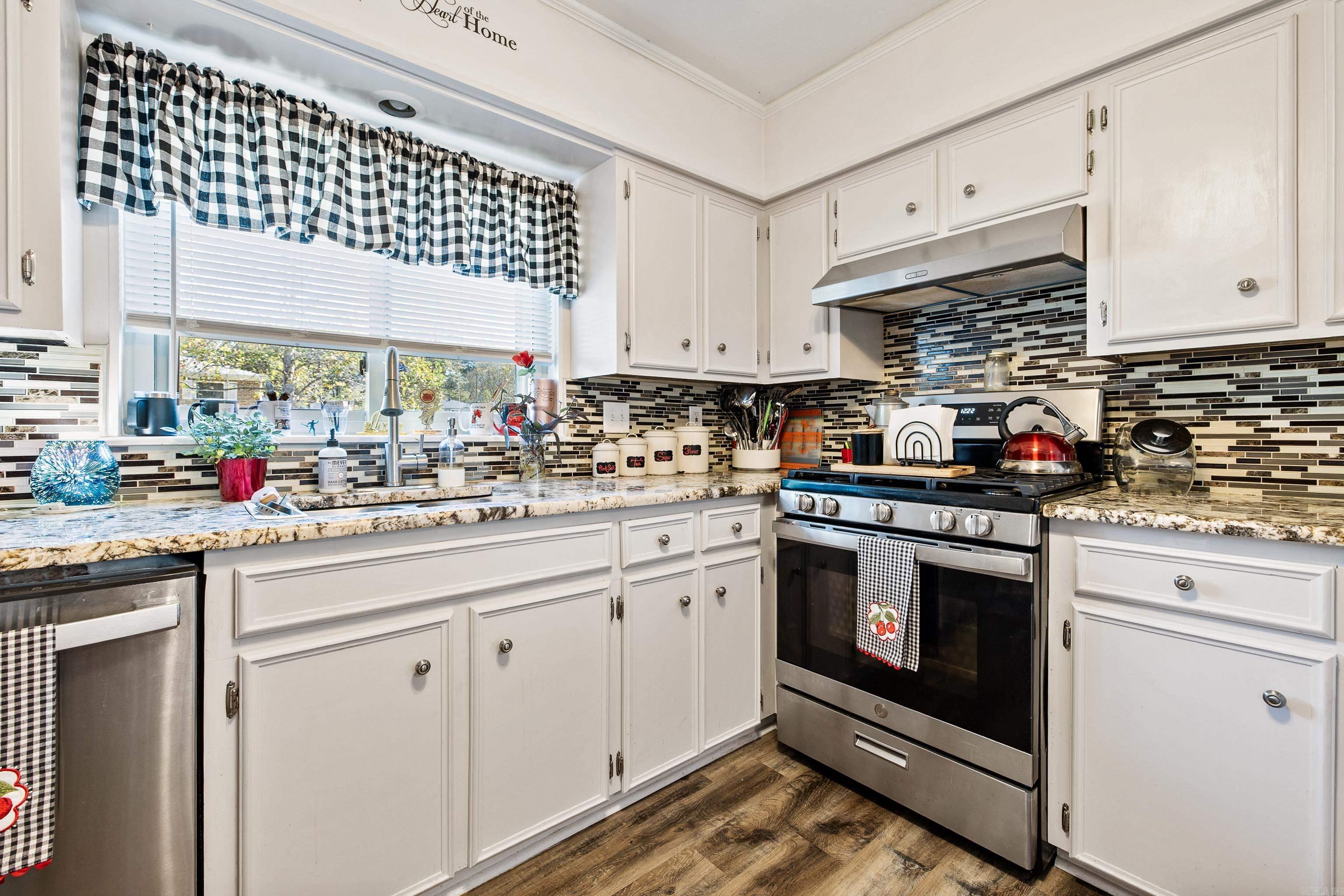 16712 Willis Drive Little Rock, AR 72206