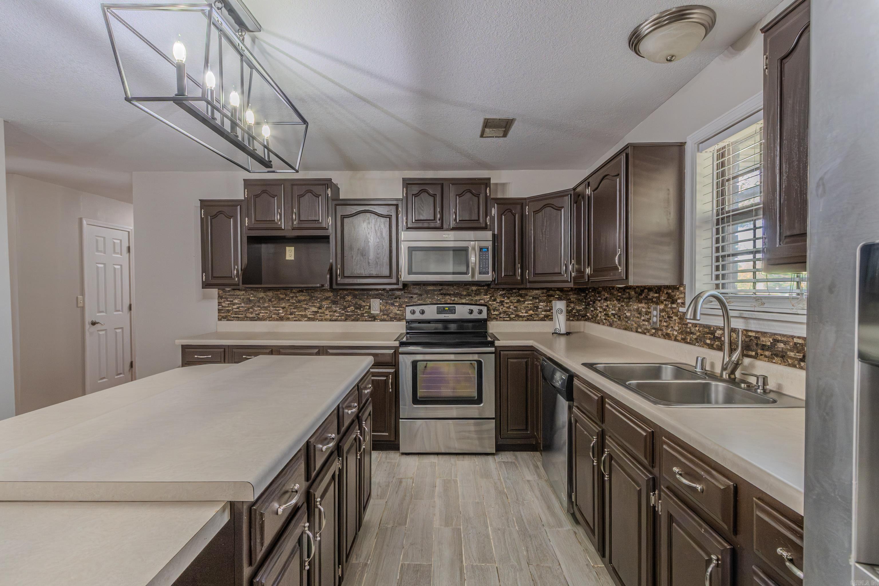 217 S Center Hill  Paragould, AR