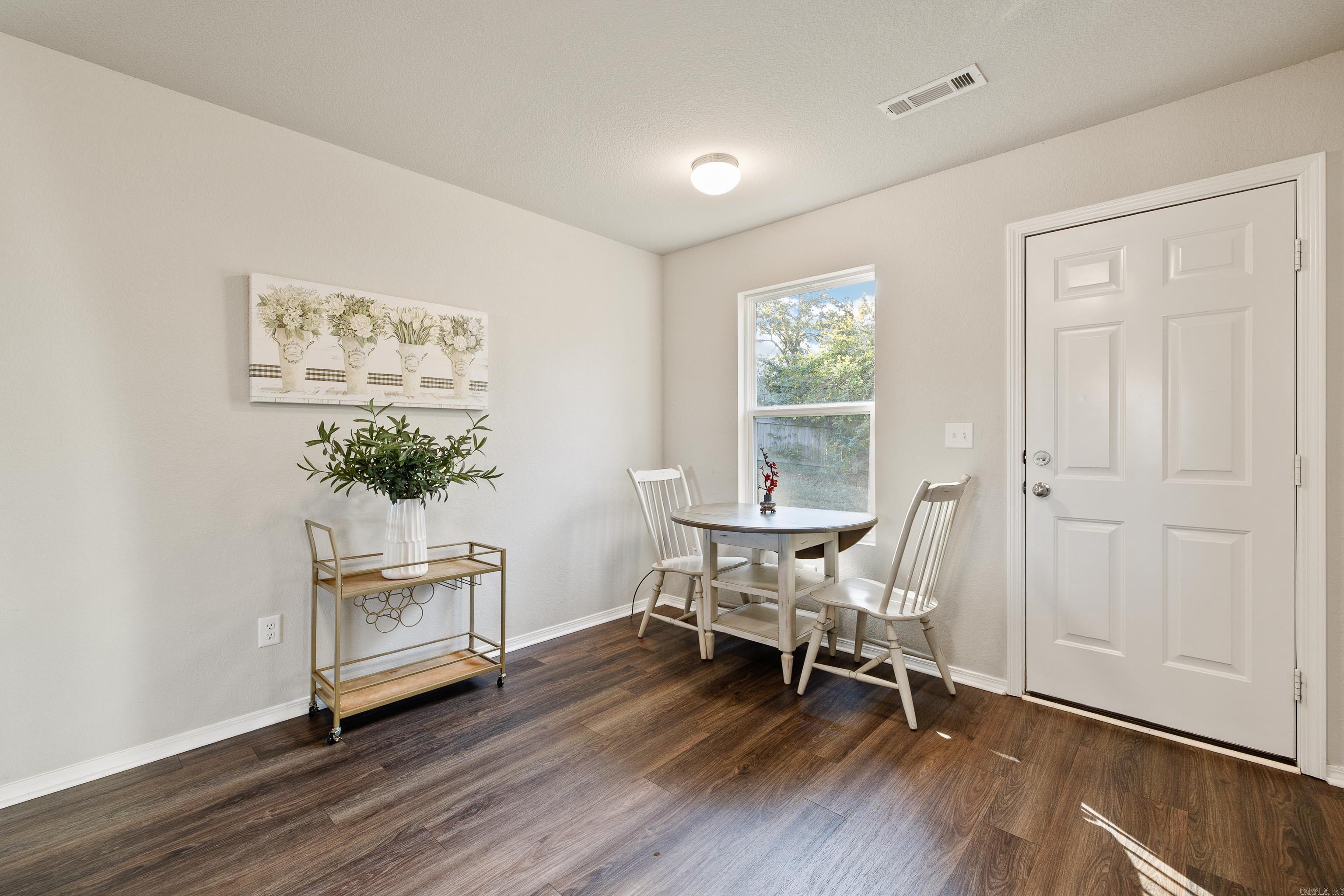 2009 Bentwood Dr  Alexander, AR