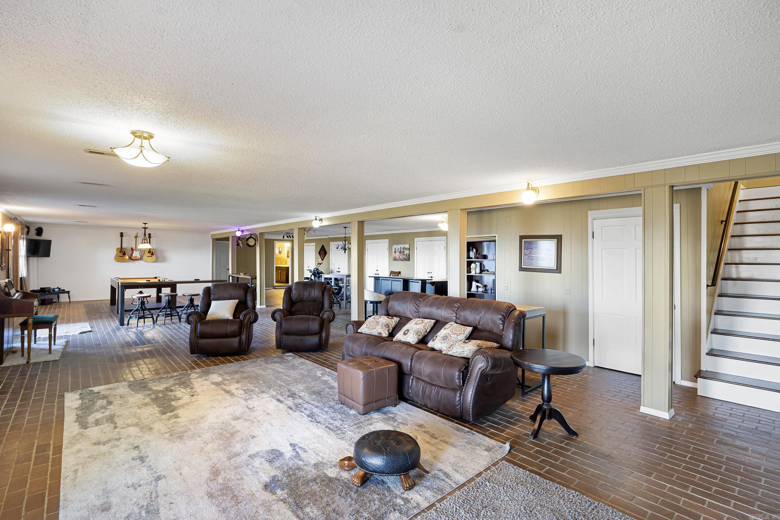 10127 George Mountain  Danville, AR