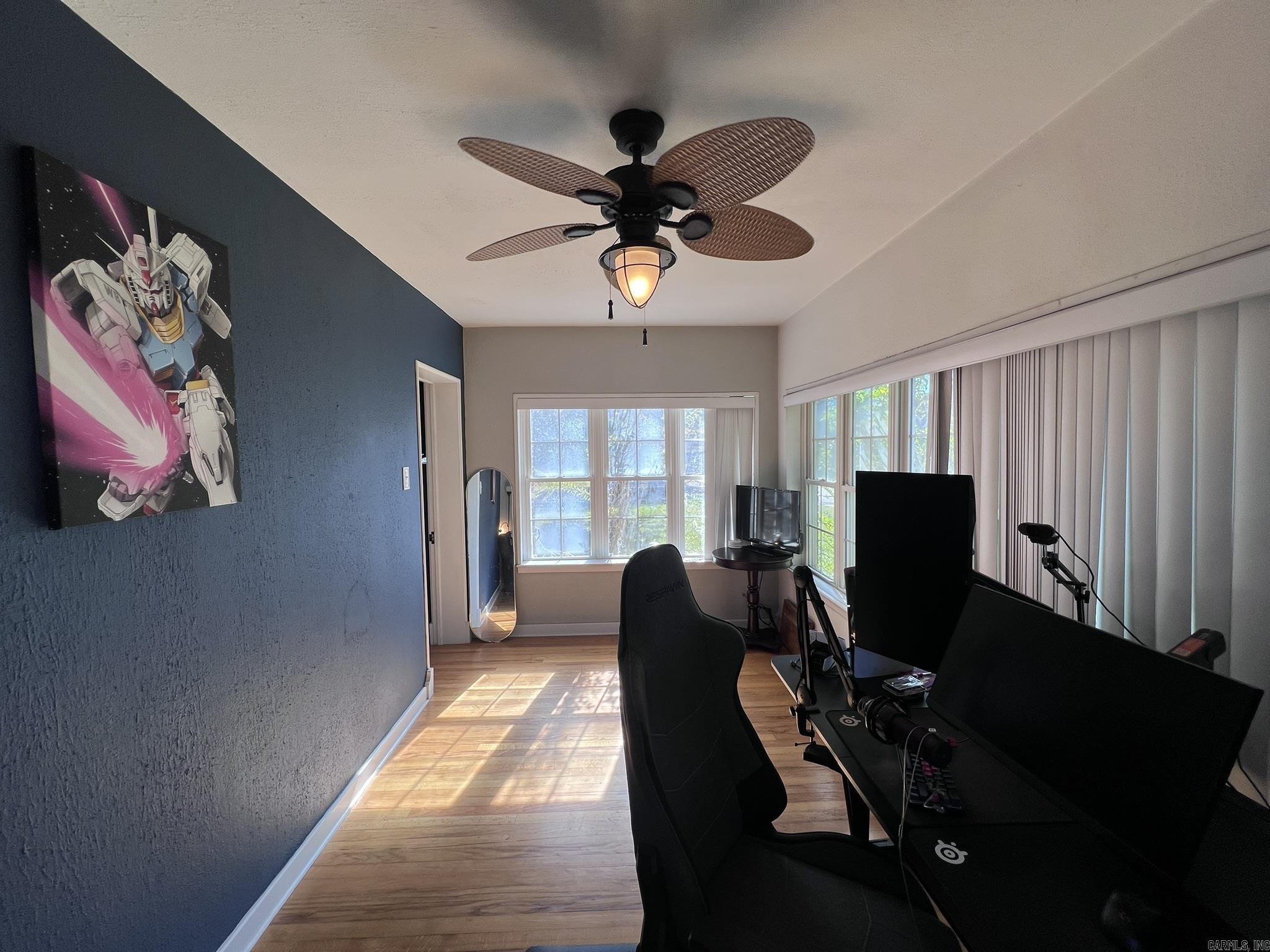 1405 Hickory Ave Mena, AR 71953